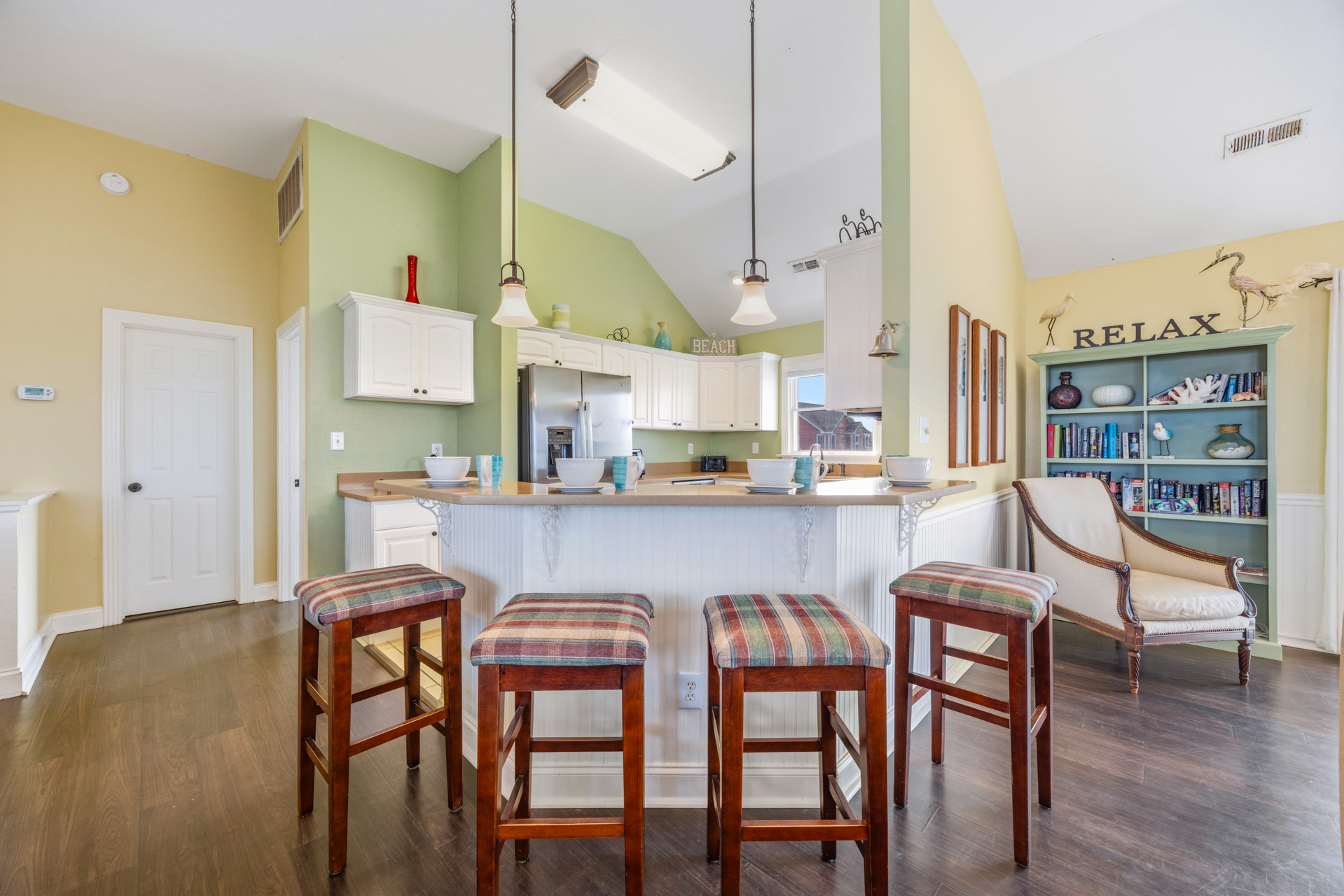 Surf Or Sound Realty 926 Dreamer's Landing Kitchen 1