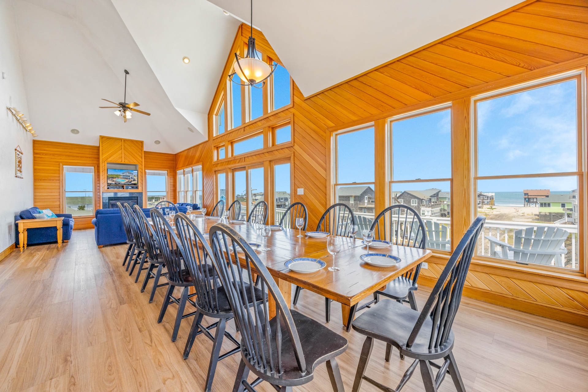 Surf Or Sound Realty 1251 Whispering Sands Dining Area 2