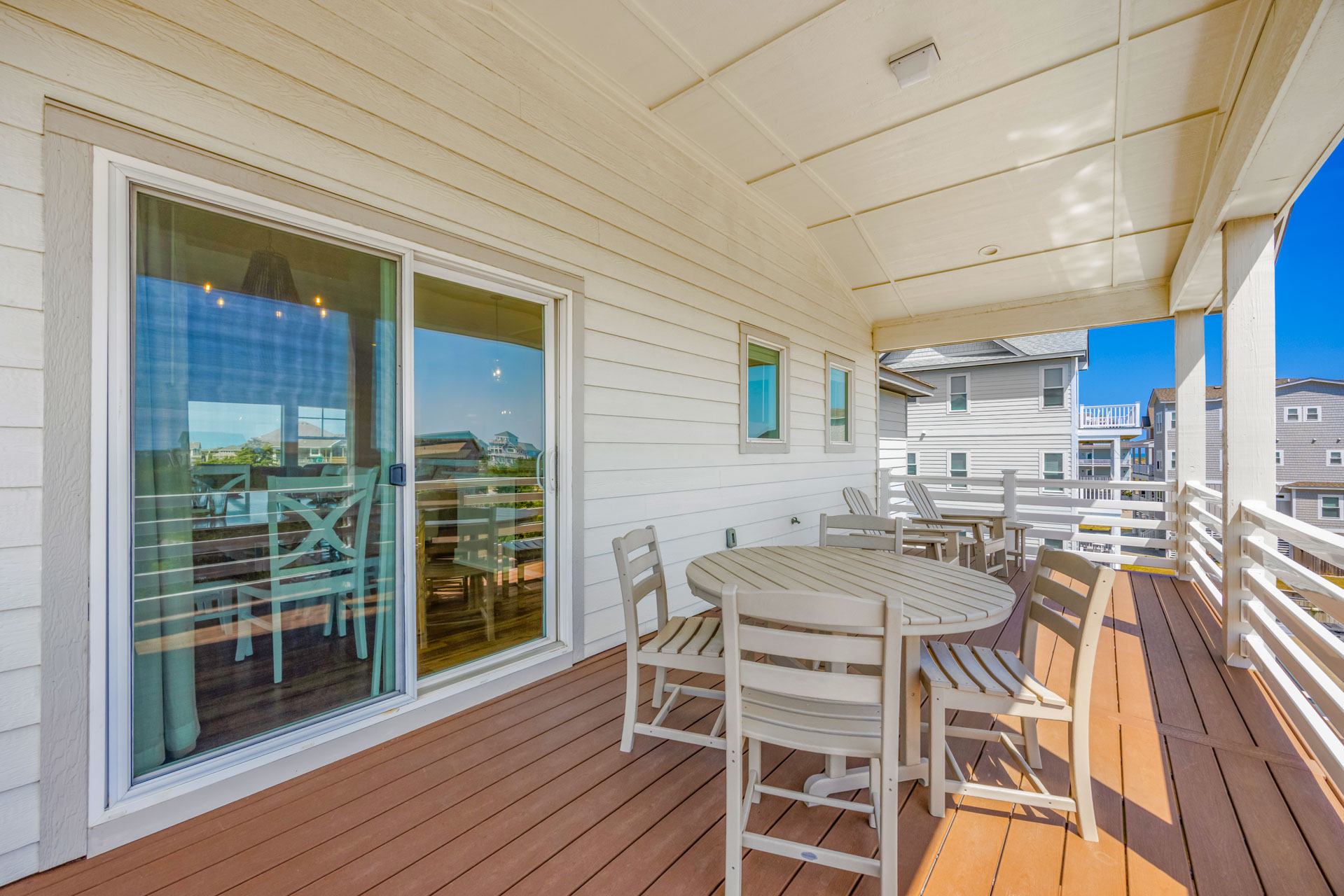 Surf Or Sound Realty 884 Starfish Story Deck 2