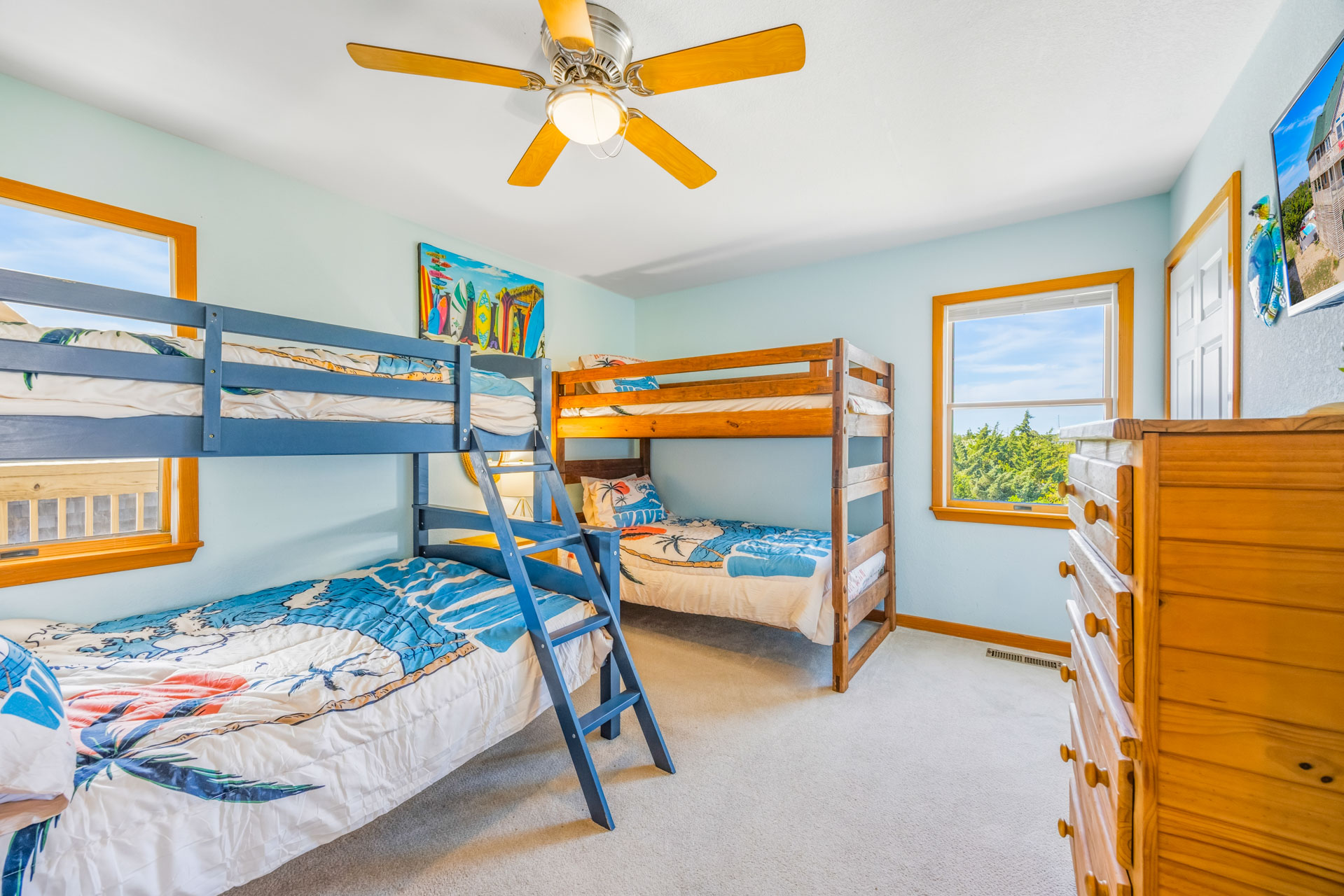 Surf Or Sound Realty 915 Smores And Shores Bedroom 5