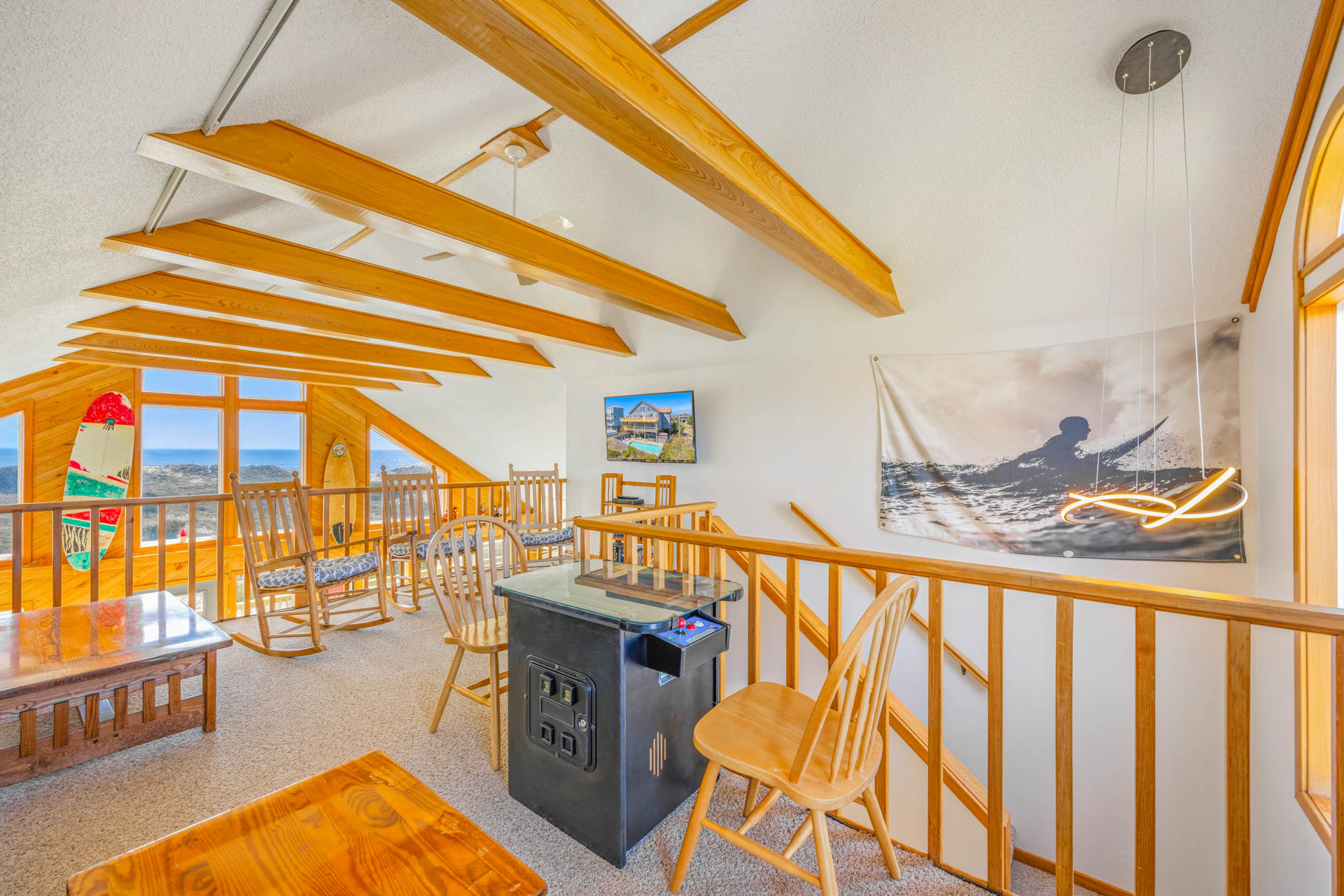 Surf Or Sound Realty 1041 Big Wednesday Loft 2