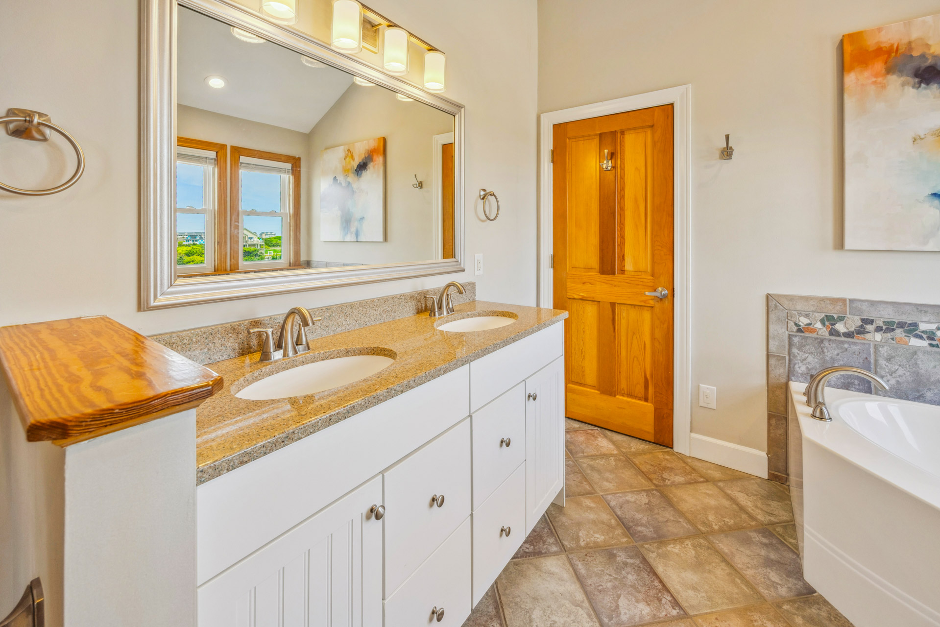 Surf Or Sound Realty 1065 Shorehouse Bedroom 1 3