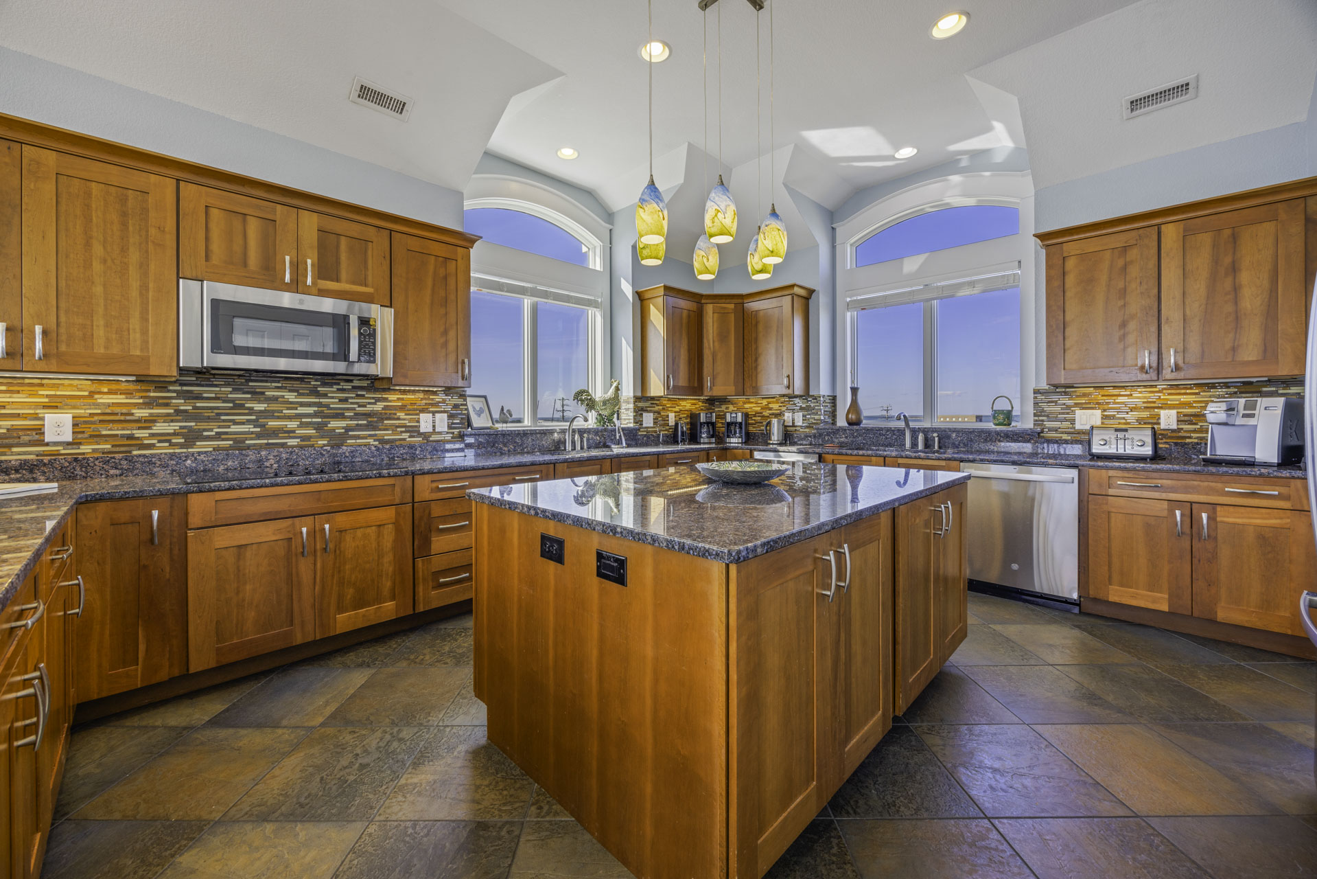 Surf Or Sound Realty 803 Chicken By The Sea Kitchen 2