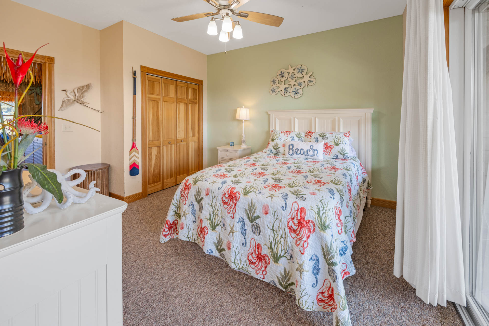 Surf Or Sound Realty 566 La Familia Bedroom 8 2