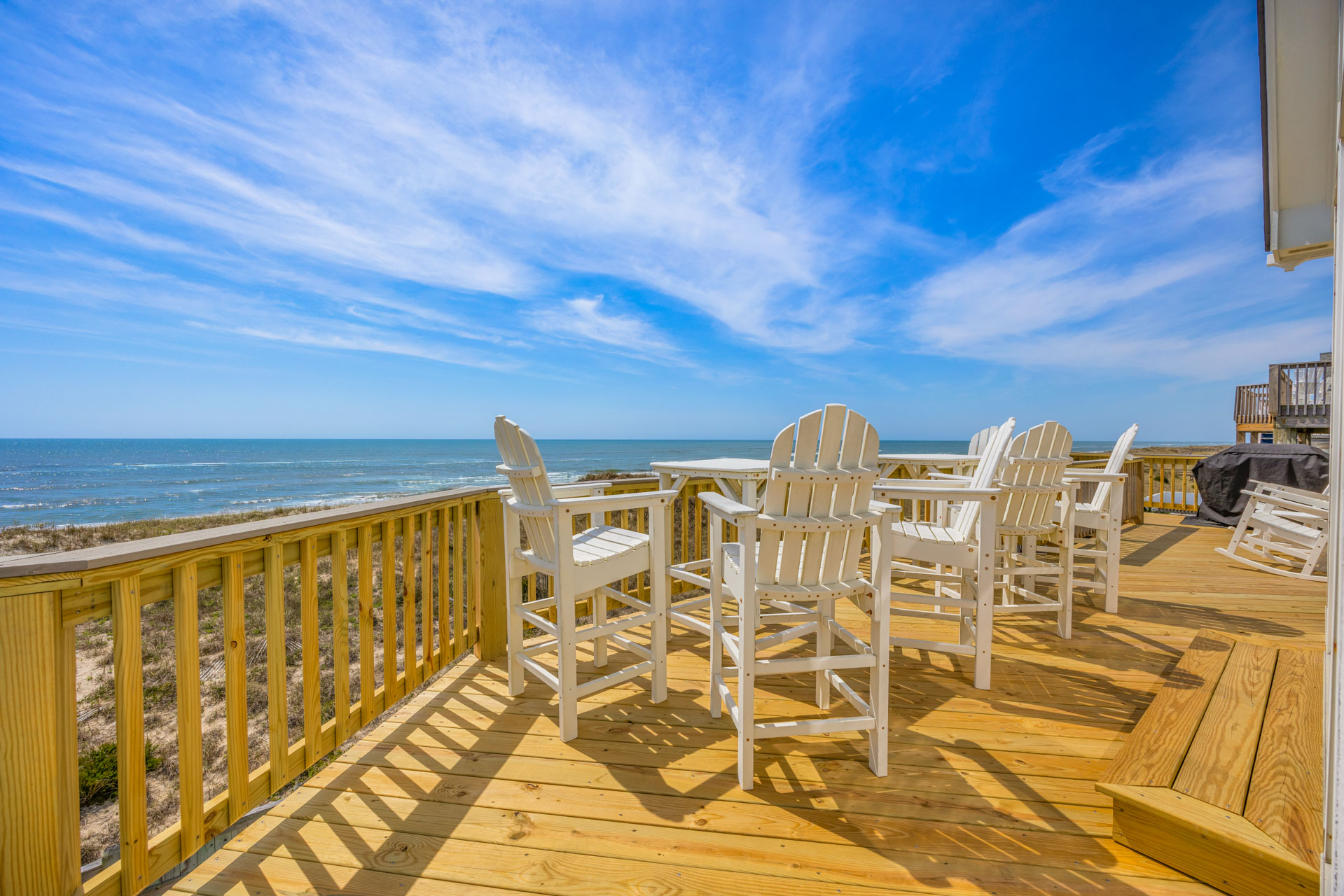 Surf Or Sound Realty 1145 Walkin On Sunshine Hatteras Deck 3