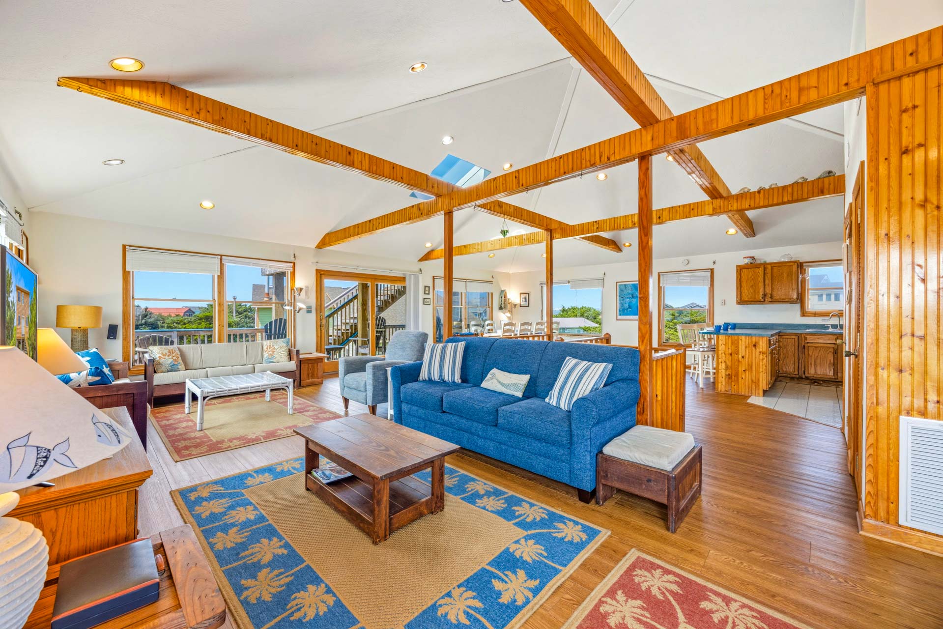 Surf Or Sound Realty 824 Sun Kist Great Room 3