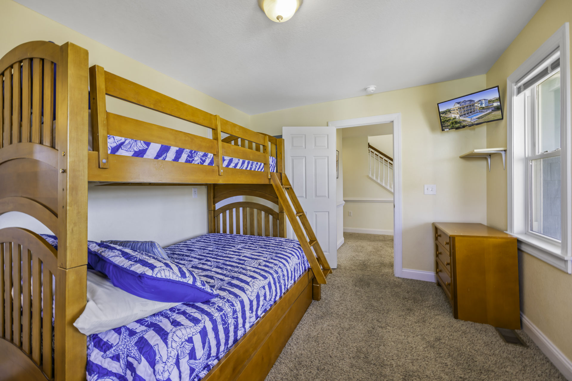 Surf Or Sound Realty 687 The Scotch Retreat Bedroom 2 2