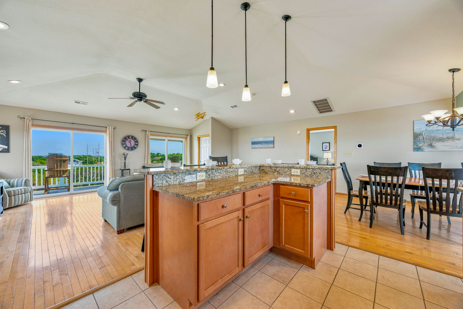 Surf Or Sound Realty 1255 Villa Dolce Vita Kitchen 4