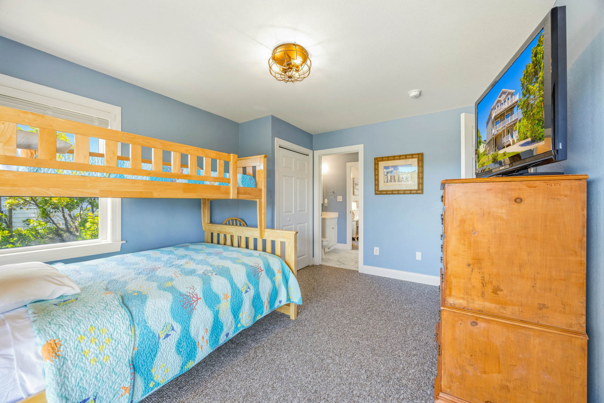 Surf Or Sound Realty 1249 Temptation Bedroom 3 2