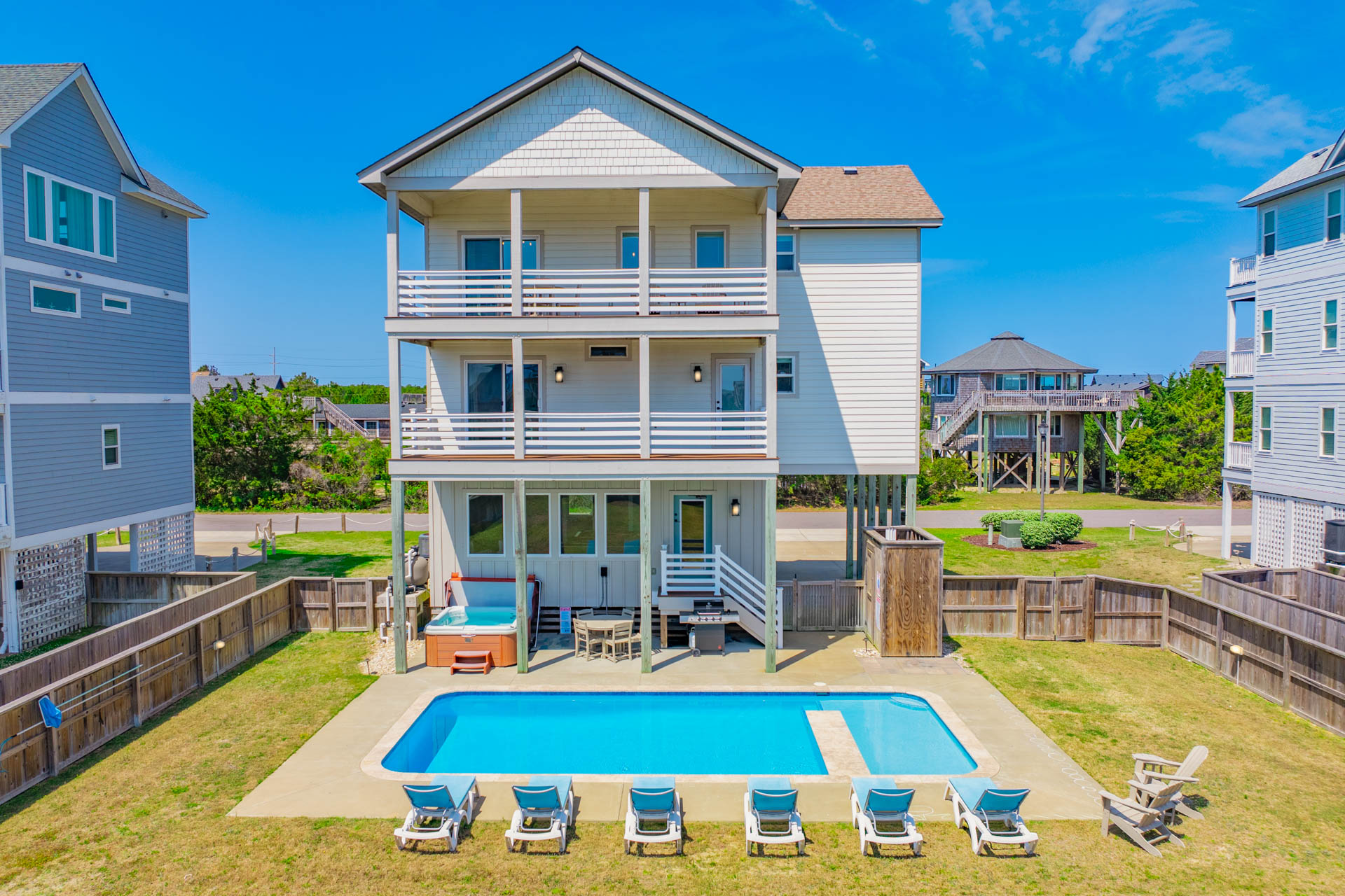Surf Or Sound Realty 884 Starfish Story Exterior 5