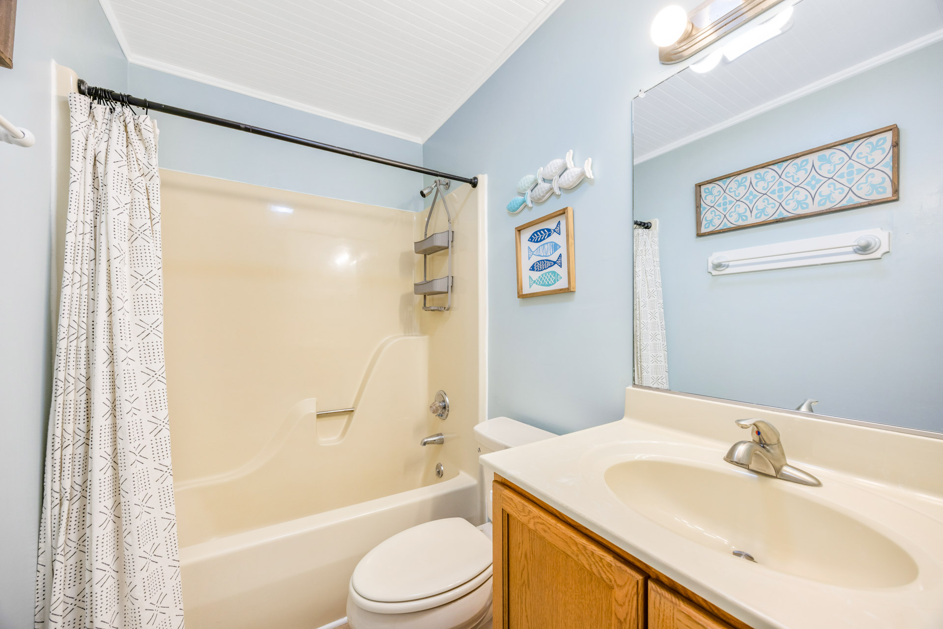 Surf Or Sound Realty 1216 Seaglasses Bedroom 3 3