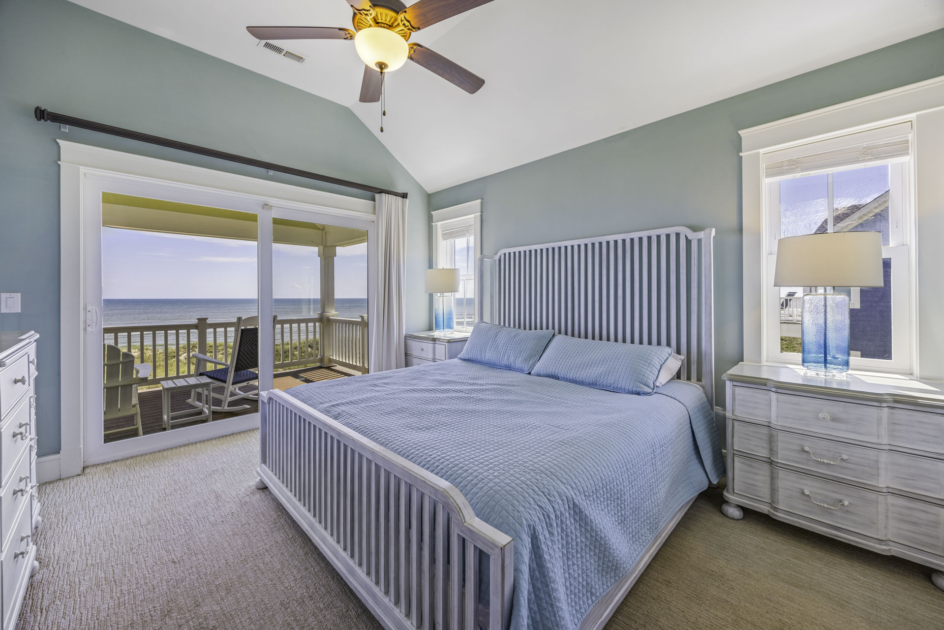 Surf Or Sound Realty 836 Hatteras Grander Bedroom 1 1