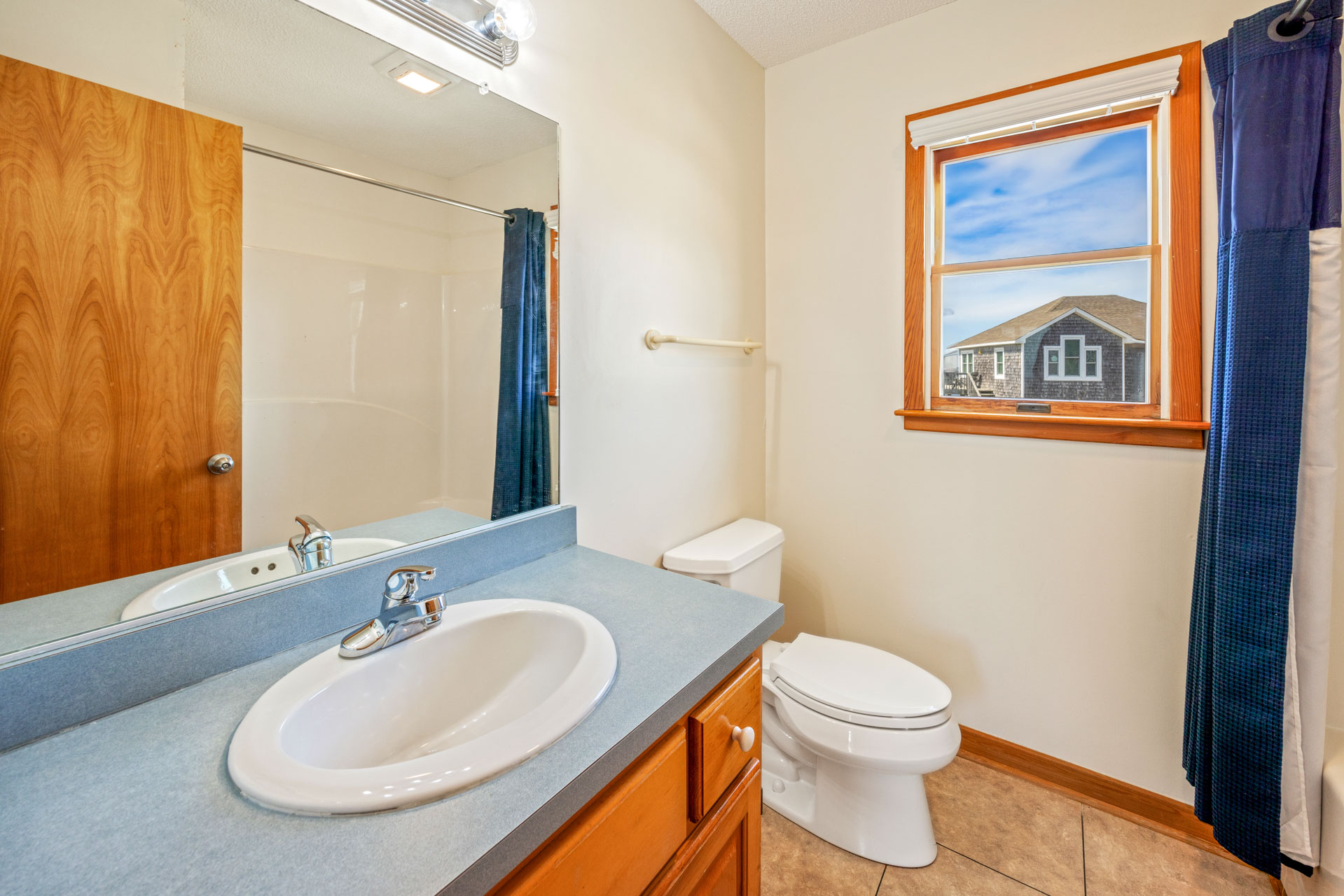 Surf Or Sound Realty 1011 Island Attitude Bedroom 1 3