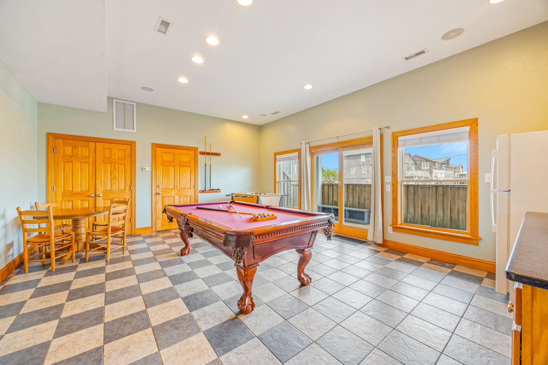 Surf Or Sound Realty 1251 Whispering Sands Game Room 1