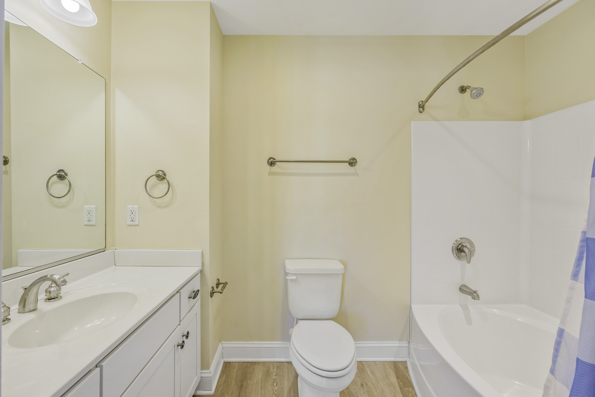 Surf Or Sound Realty 1104 Bay Dream Believer Bedroom 2 3
