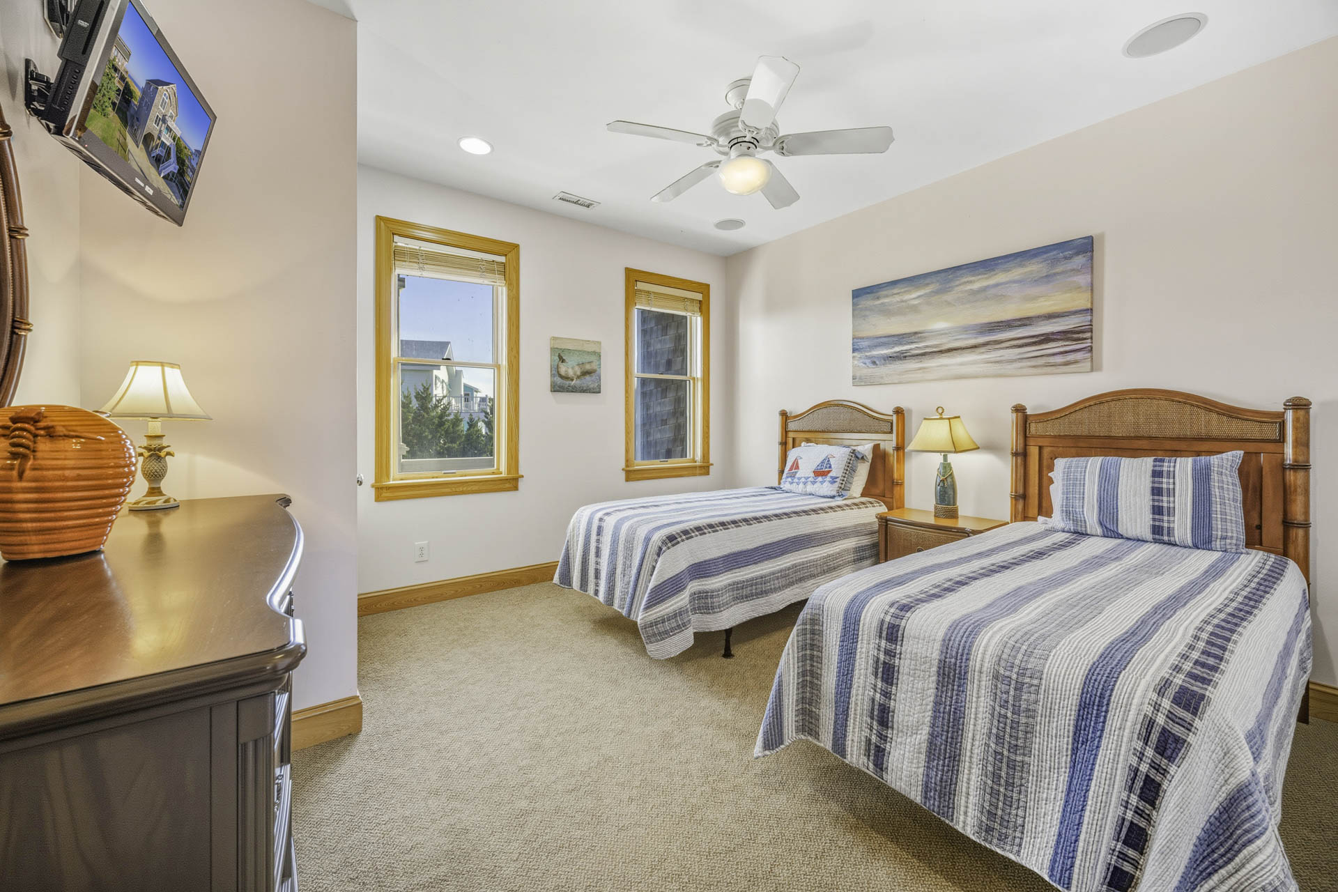 Surf Or Sound Realty 270 Seagate Station Bedroom 6