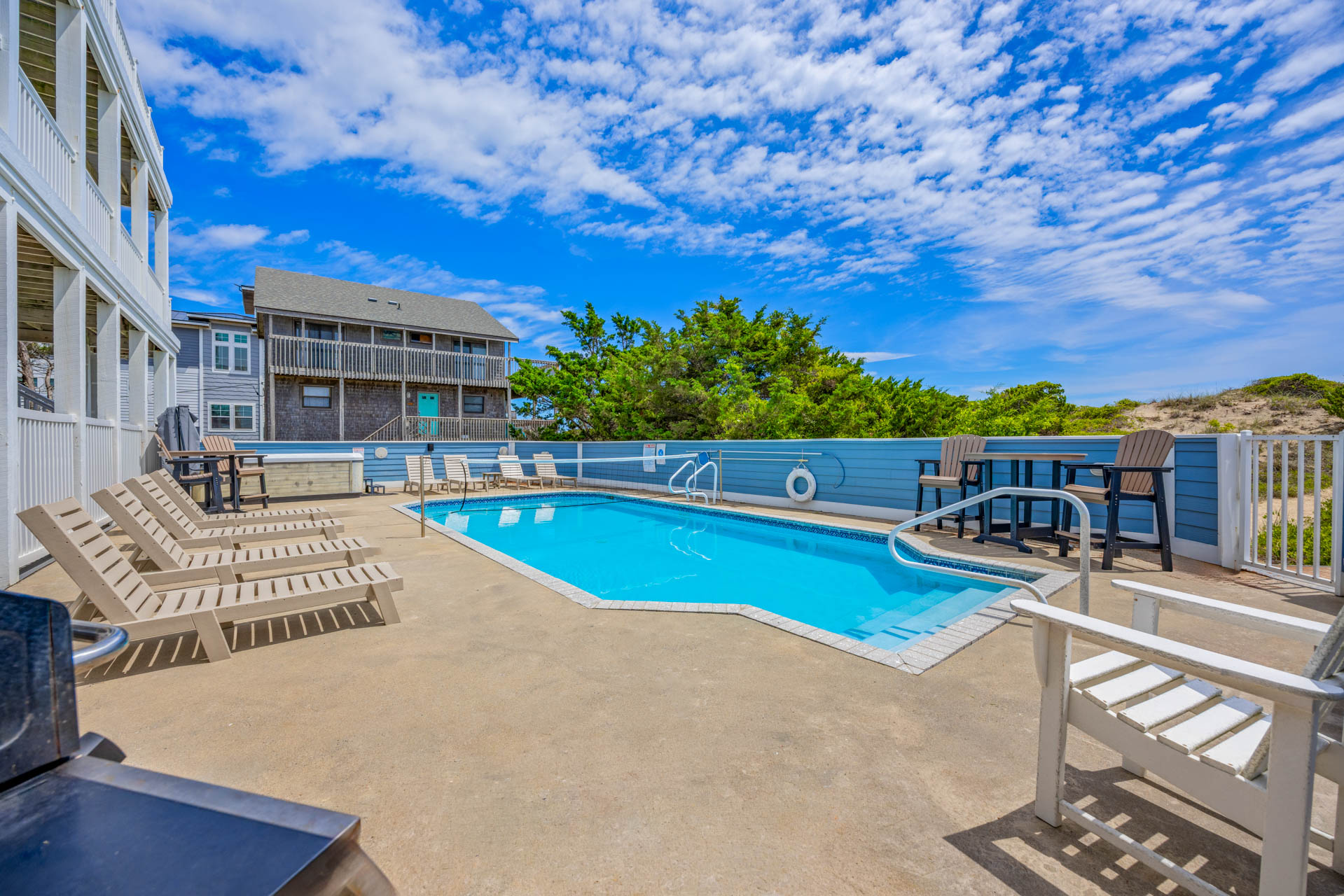 Surf Or Sound Realty 652 Castlemere Pool Area 1