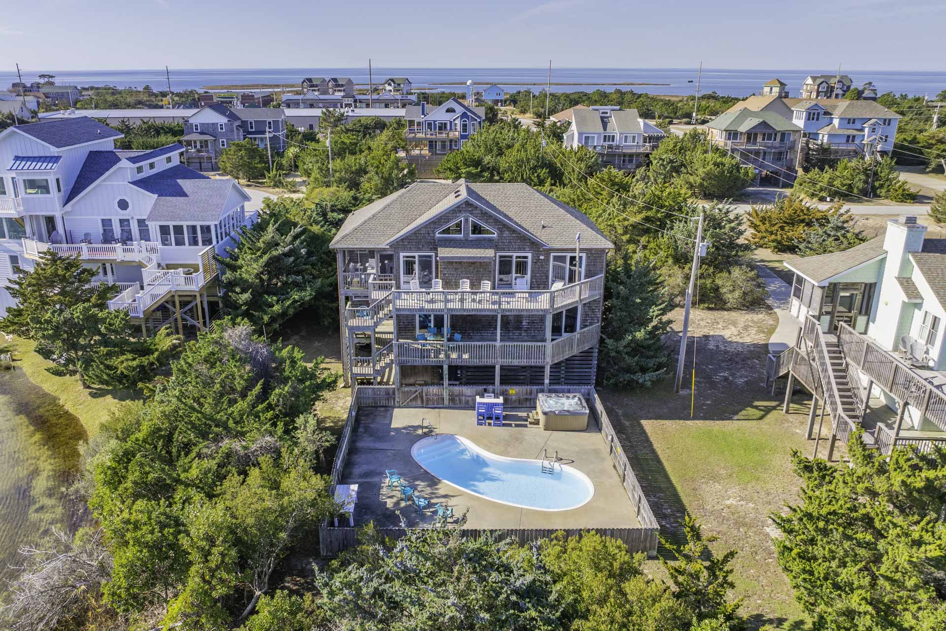 Surf Or Sound Realty 393 Sandfiddler Exterior 8