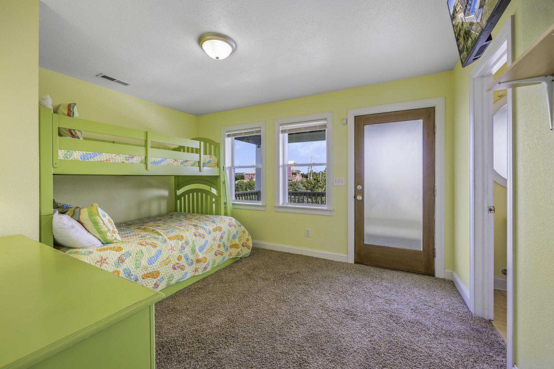 Surf Or Sound Realty 687 The Scotch Retreat Bedroom 7 1