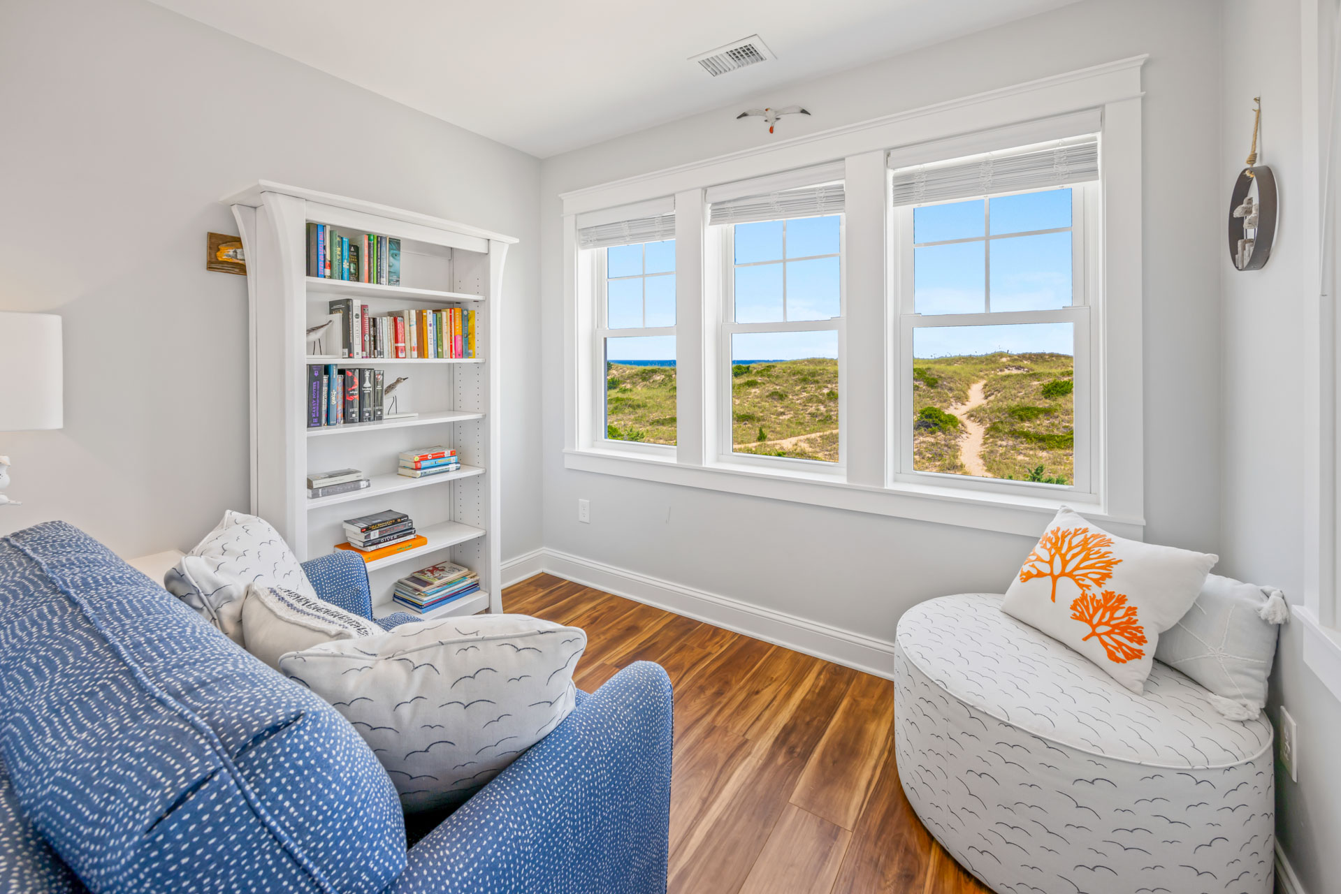 Surf Or Sound Realty 990 Dawn Treader Bedroom 5 3