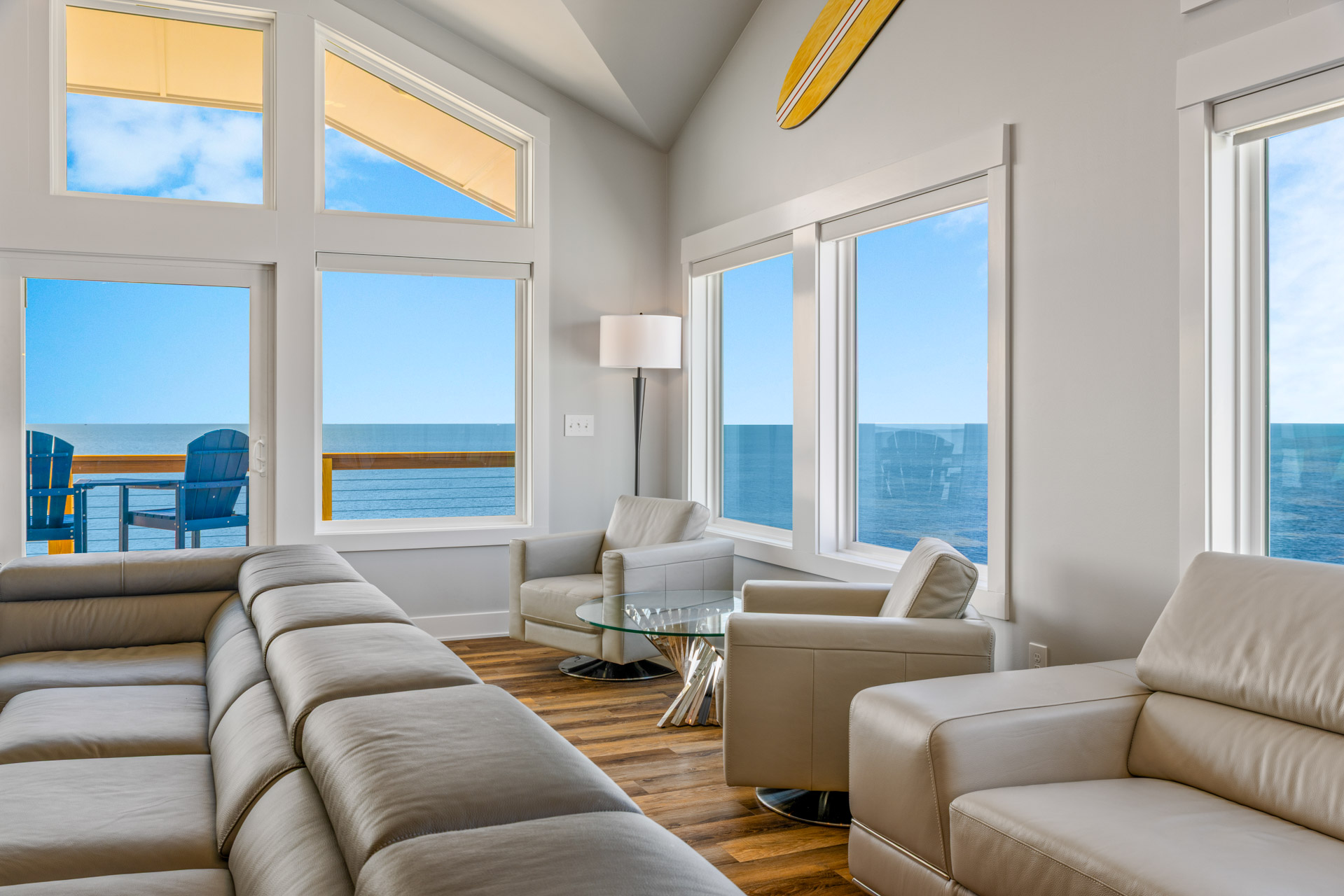 Surf Or Sound Realty 1204 Ocean's 12 Great Room 9