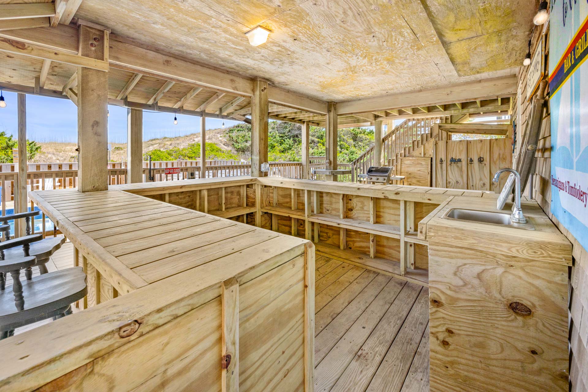 Surf Or Sound Realty 200 Hardalee Tiki Bar 1