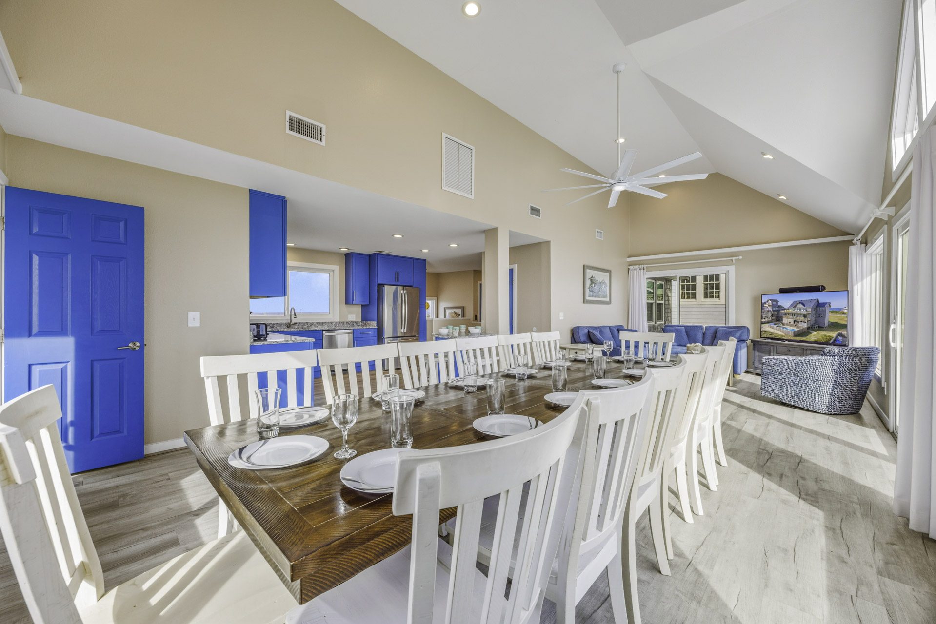 Surf Or Sound Realty 920 Leave Of Absence Dining Area 2