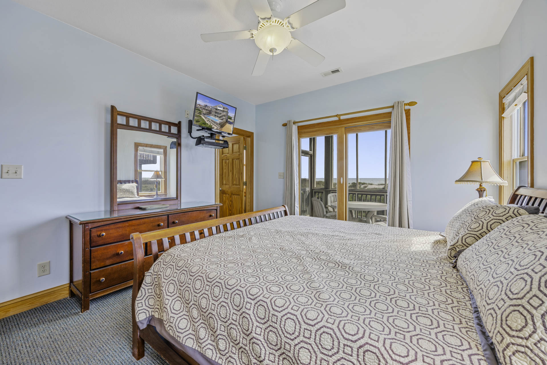 Surf Or Sound Realty 368 Sea Whisper Bedroom 4 2