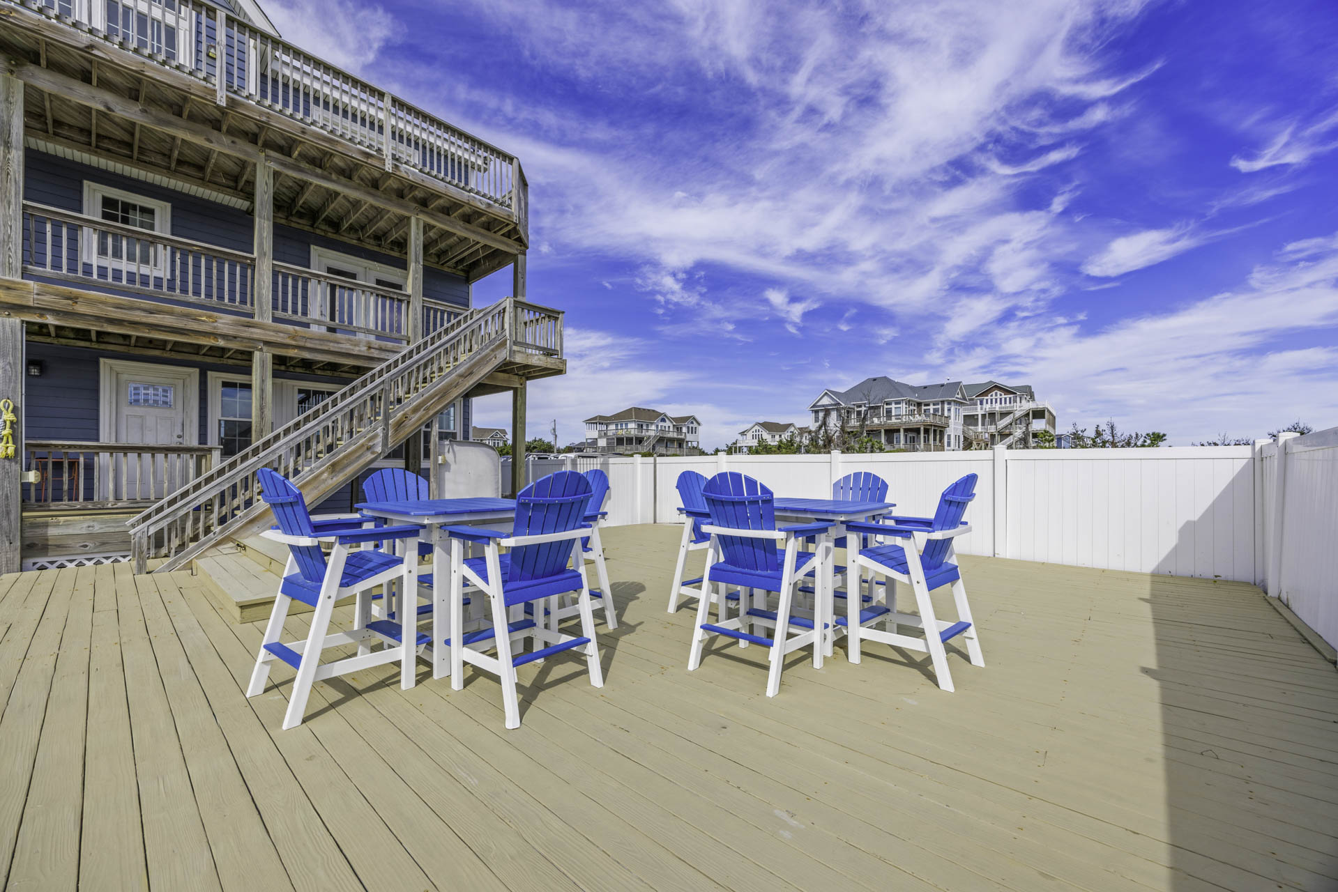 Surf Or Sound Realty 1231 Rise N Shine Pool Area 4