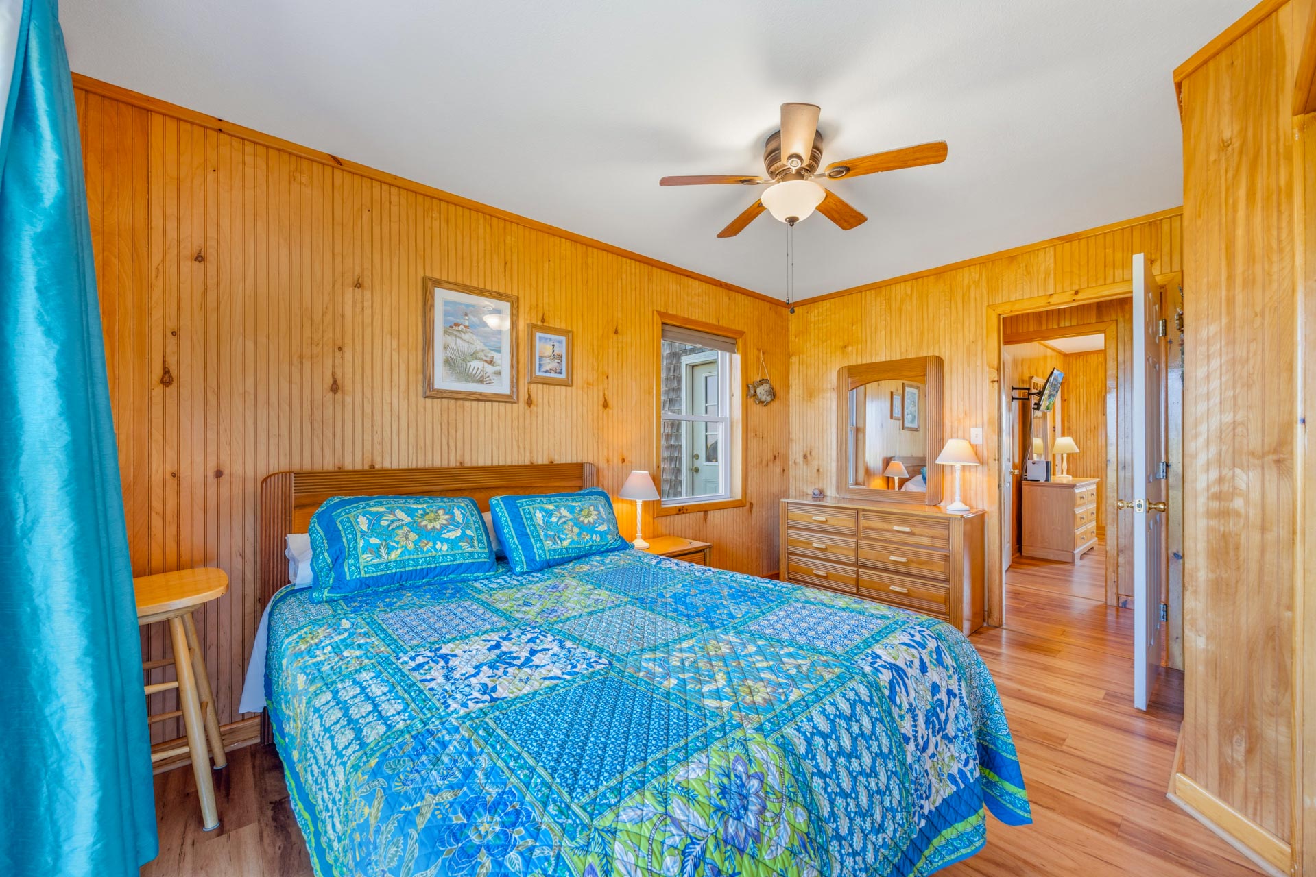 Surf Or Sound Realty 706 Beach Play Bedroom 4 2