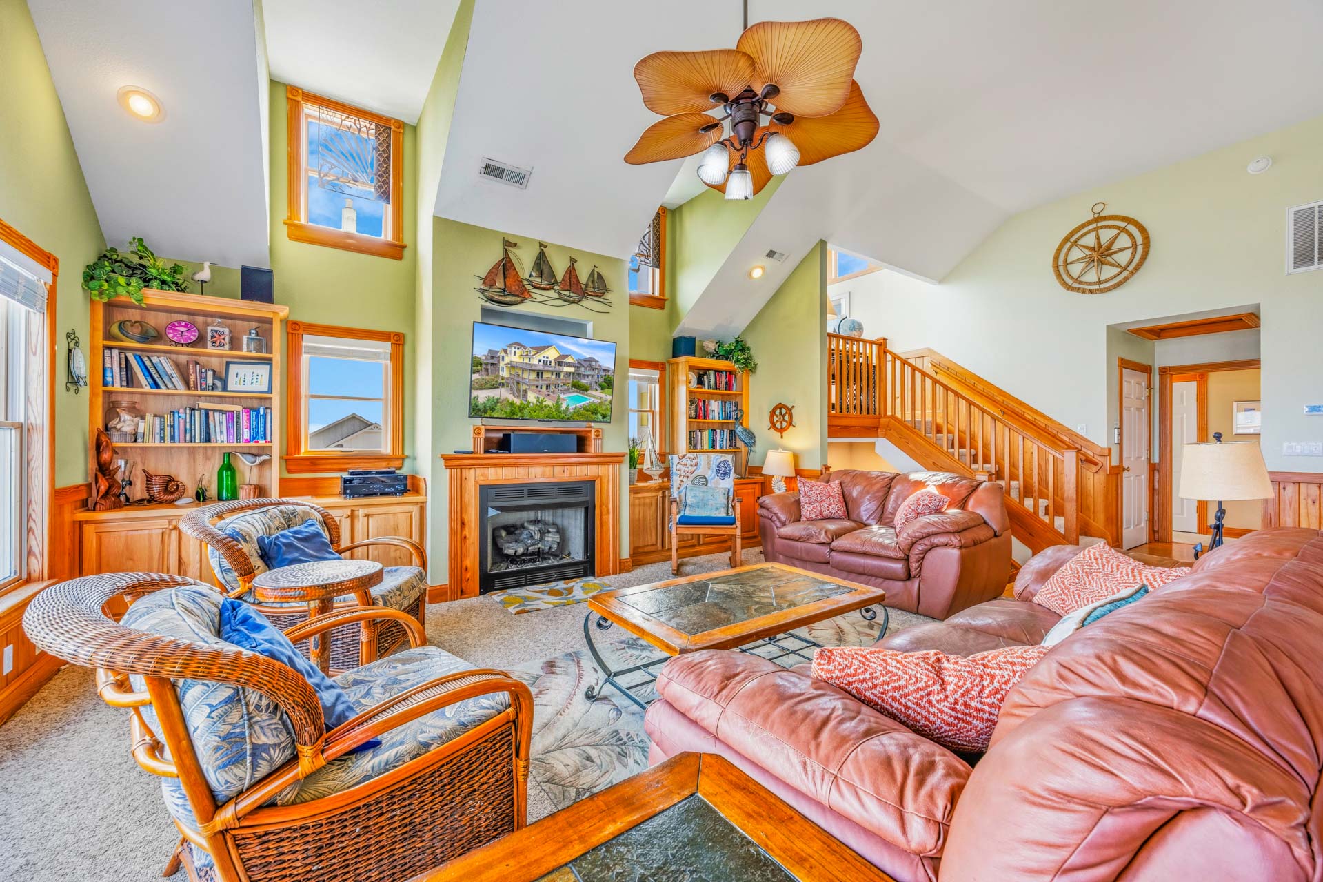 Surf Or Sound Realty 460 Freebird Great Room 2