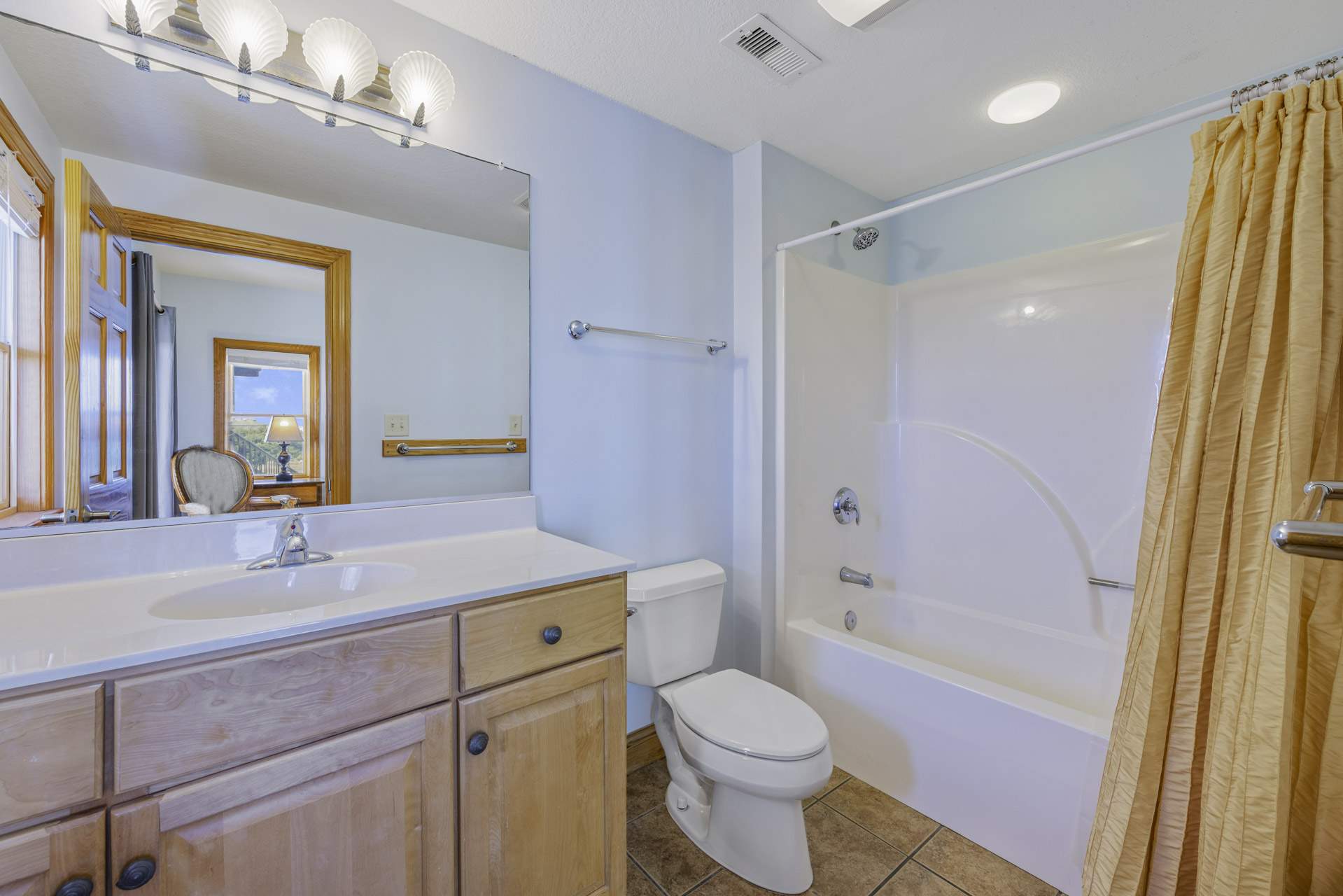 Surf Or Sound Realty 368 Sea Whisper Bedroom 6 3