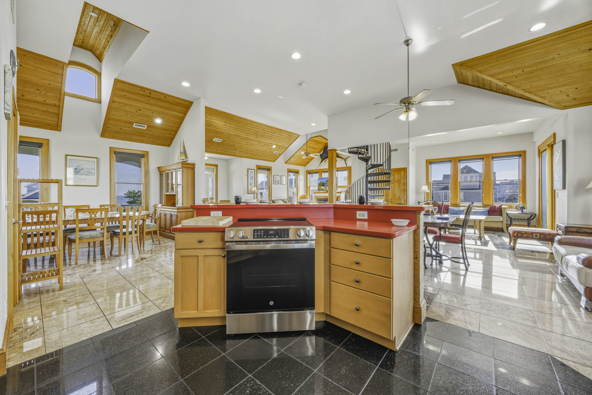 Surf Or Sound Realty 528 Hatteras Seaduction Kitchen 3