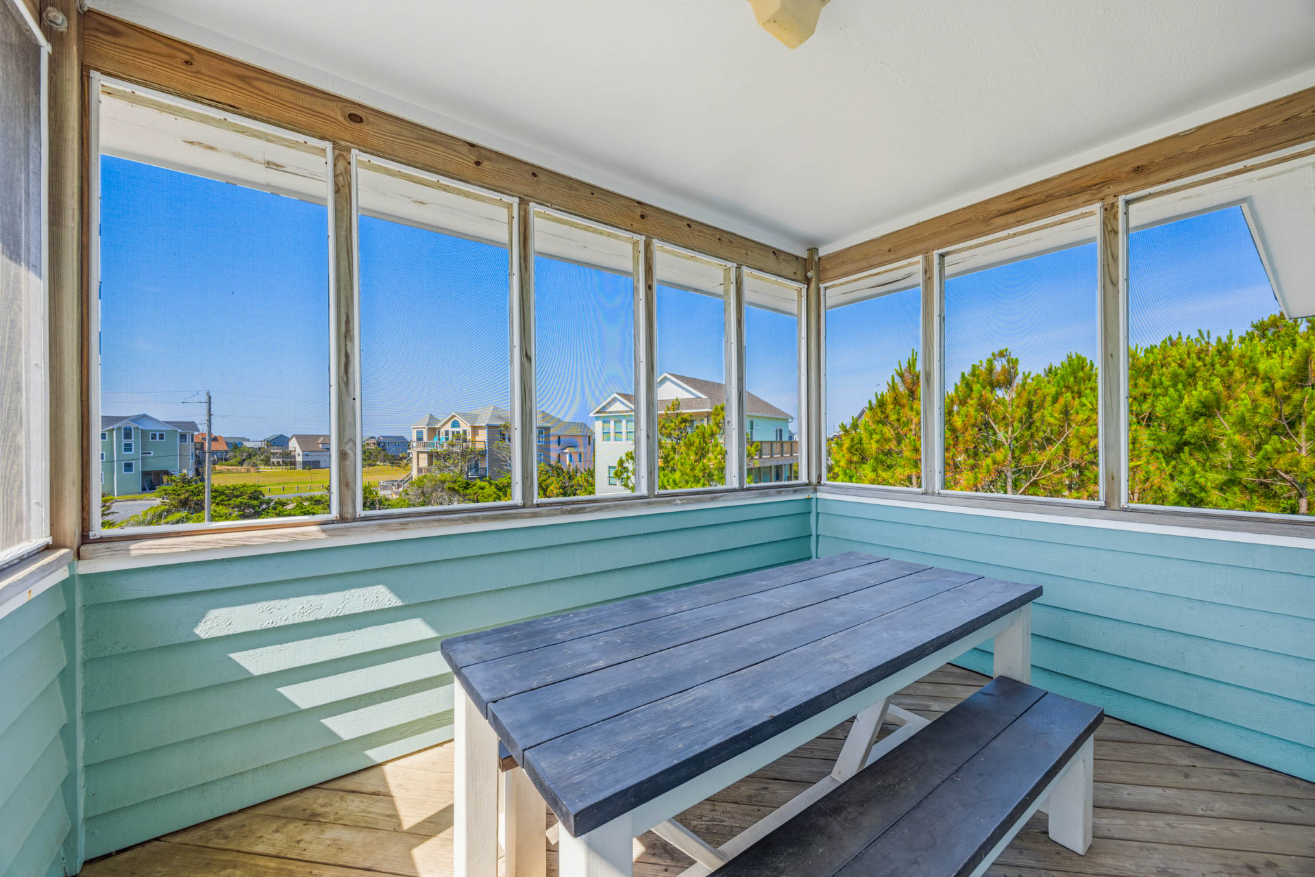 Surf Or Sound Realty 96 Ocean Vista Screened Porch