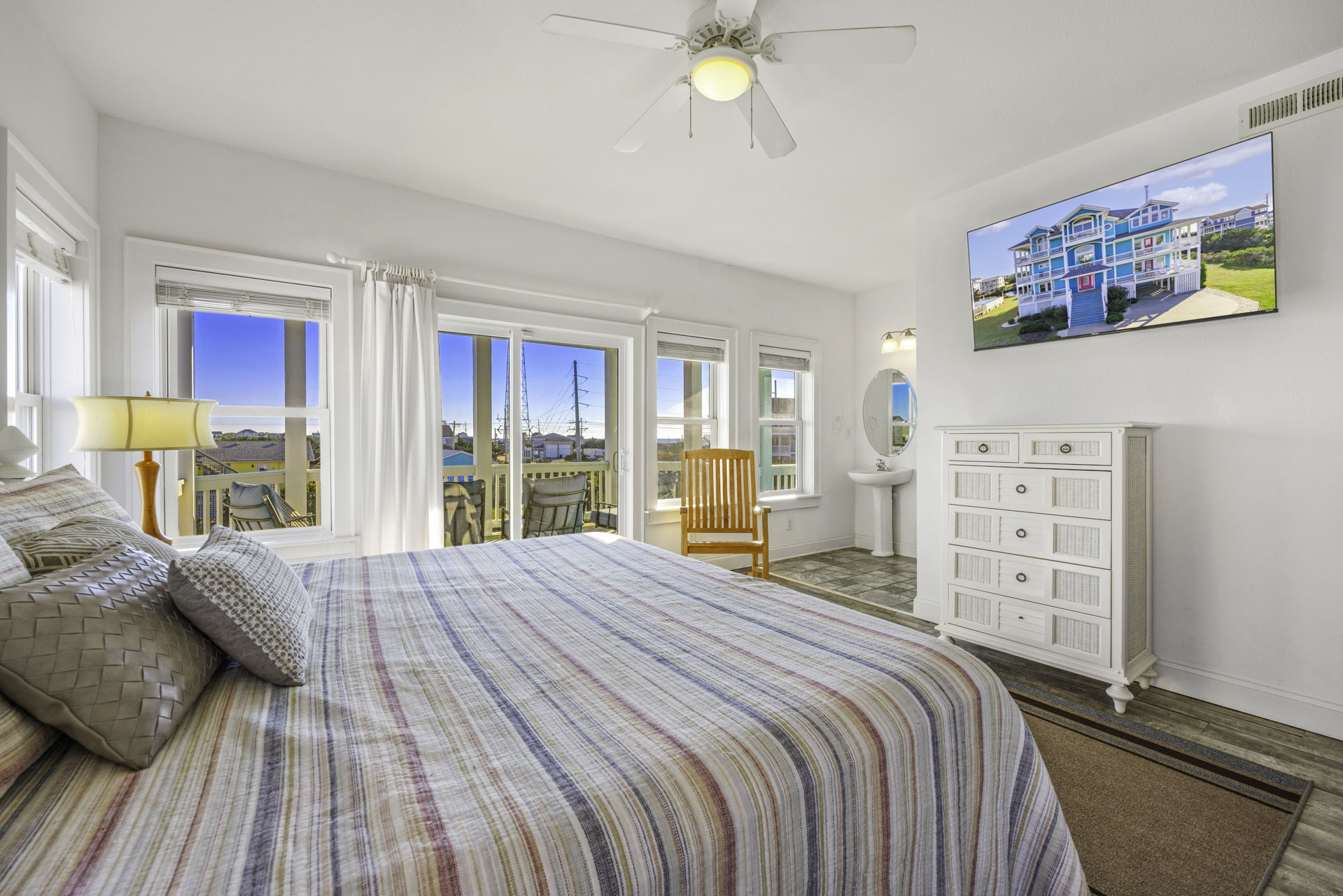 Surf Or Sound Realty 534 Peaceful Retreat Bedroom 6 2