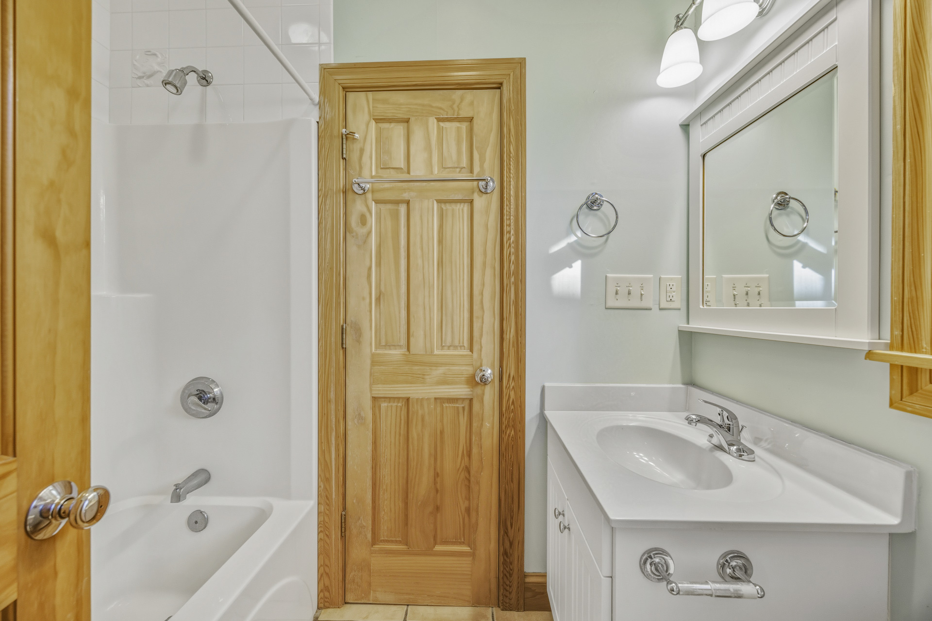 Surf Or Sound Realty 270 Seagate Station Bedroom 7 2