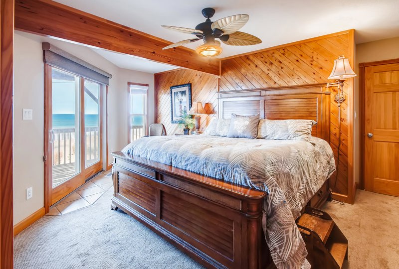 Flip Floppin' 901 Surf or Sound