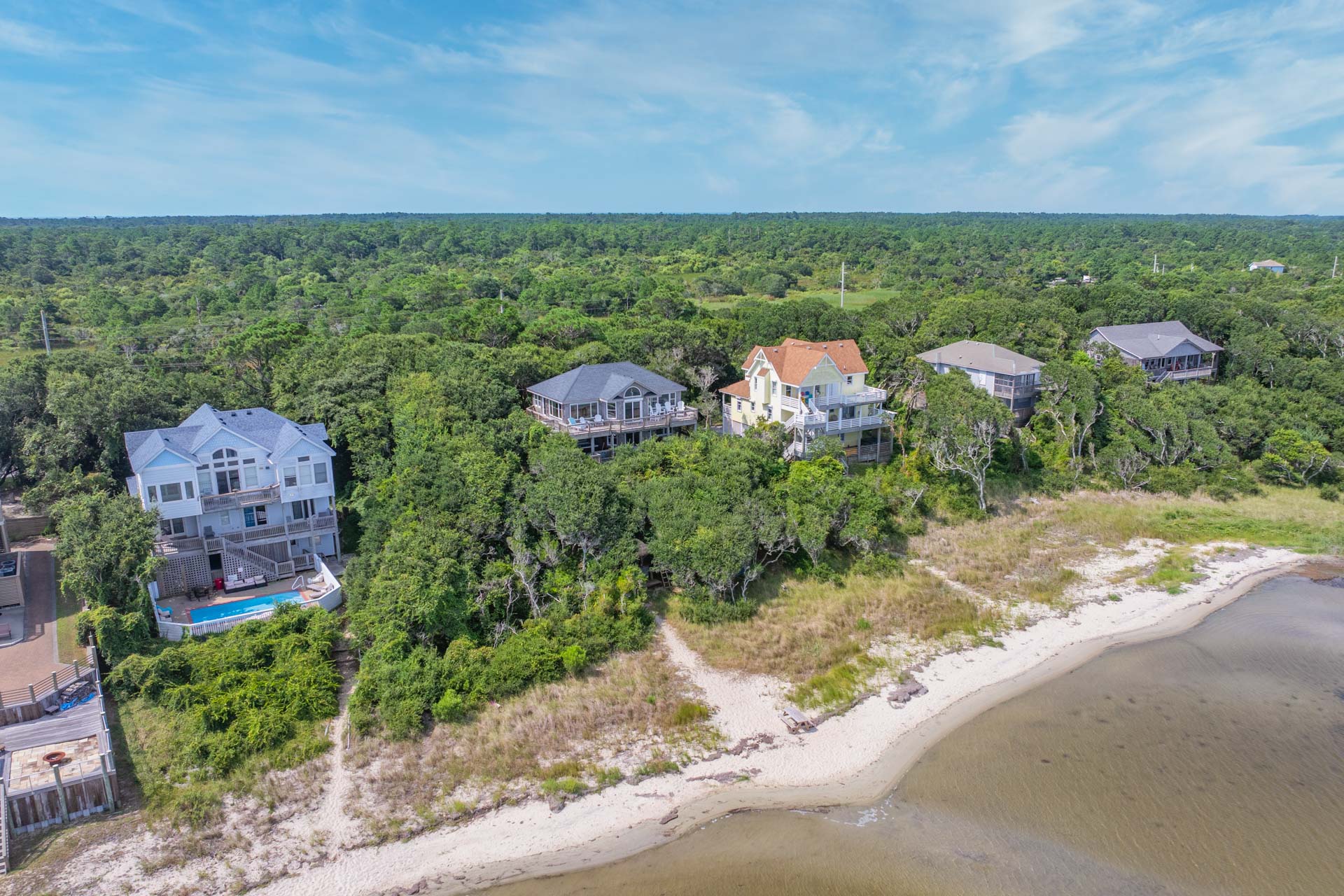 Surf Or Sound Realty 1227 The Treehouse Exterior 6