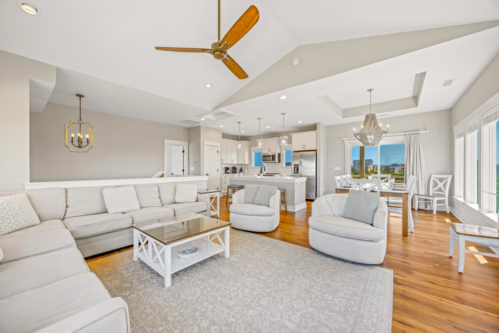Surf Or Sound Realty 884 Starfish Story Great Room 4