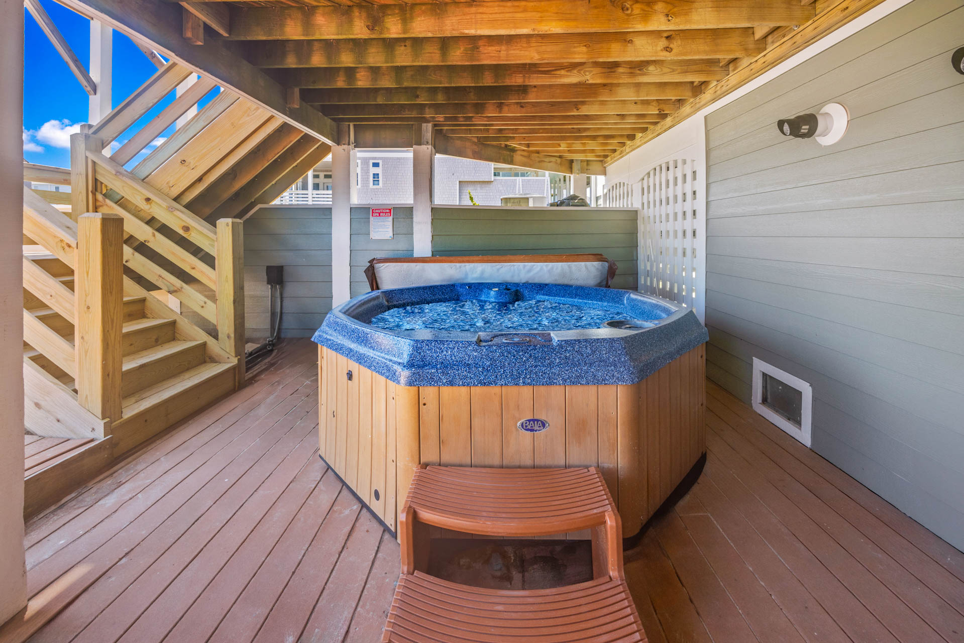 Surf Or Sound Realty 685 Shooting Star Hot Tub