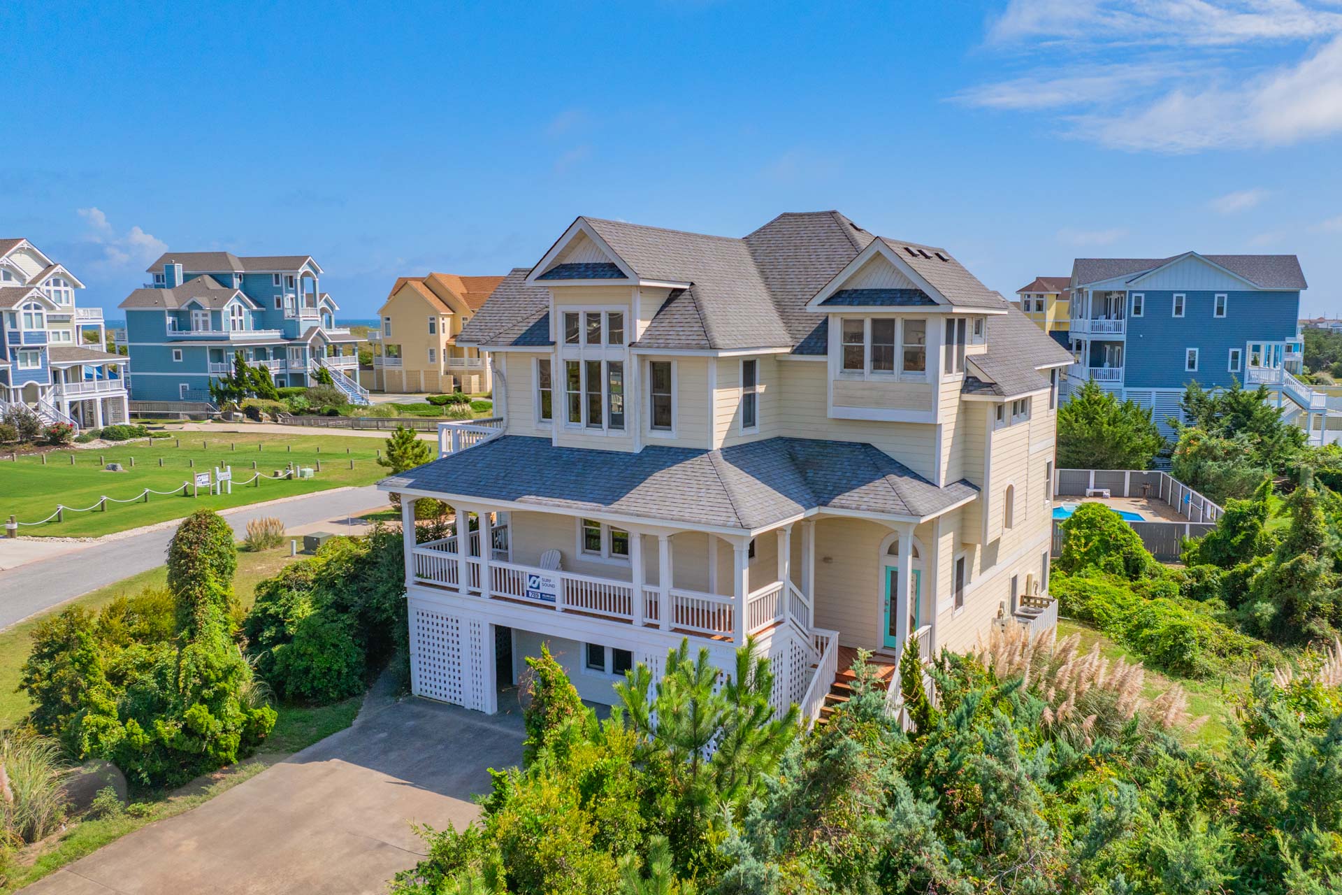 Surf Or Sound Realty 789 Ocean Isle Exterior 2