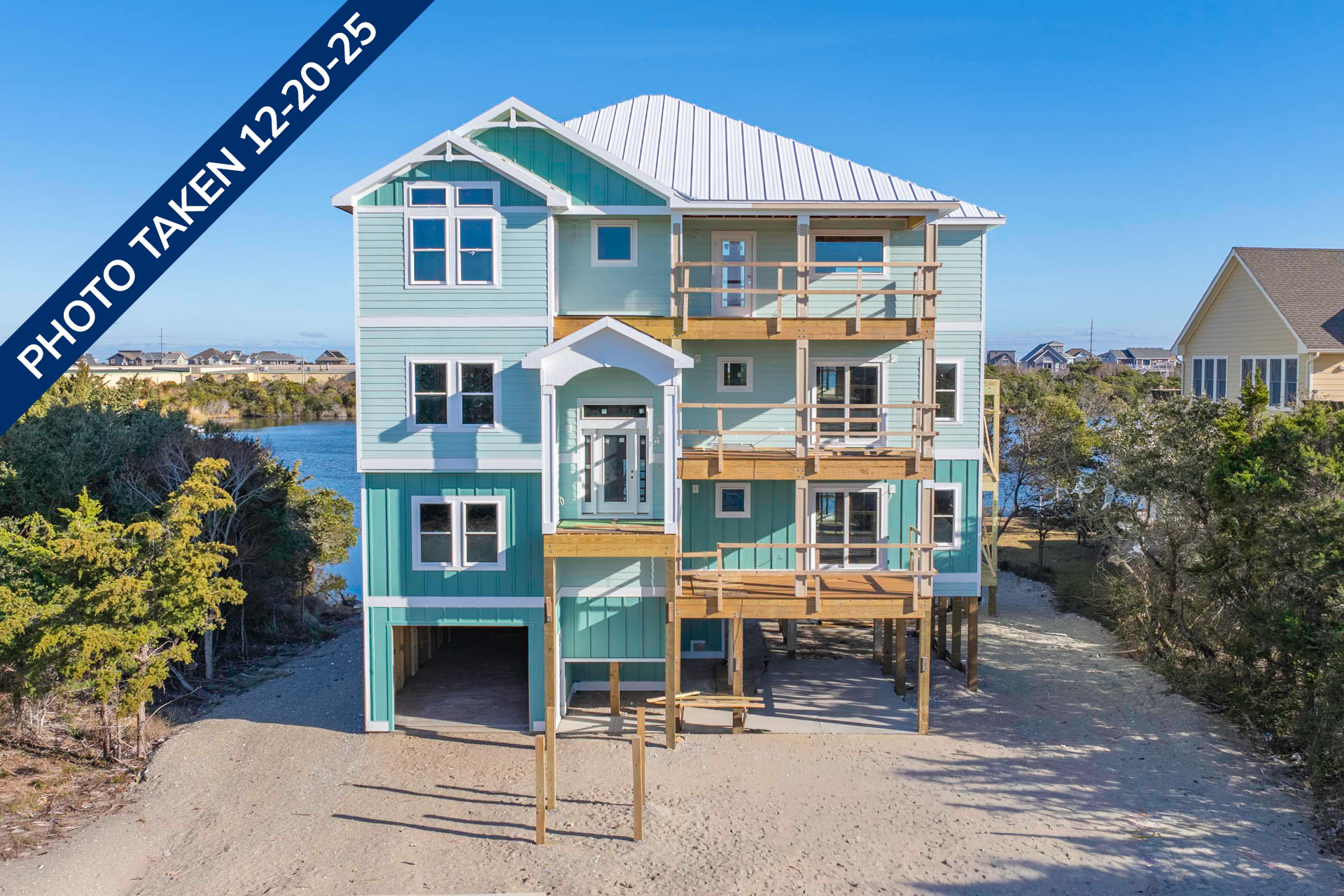 Surf Or Sound Realty 1225 Castaway Cove Dec 20 2 Date