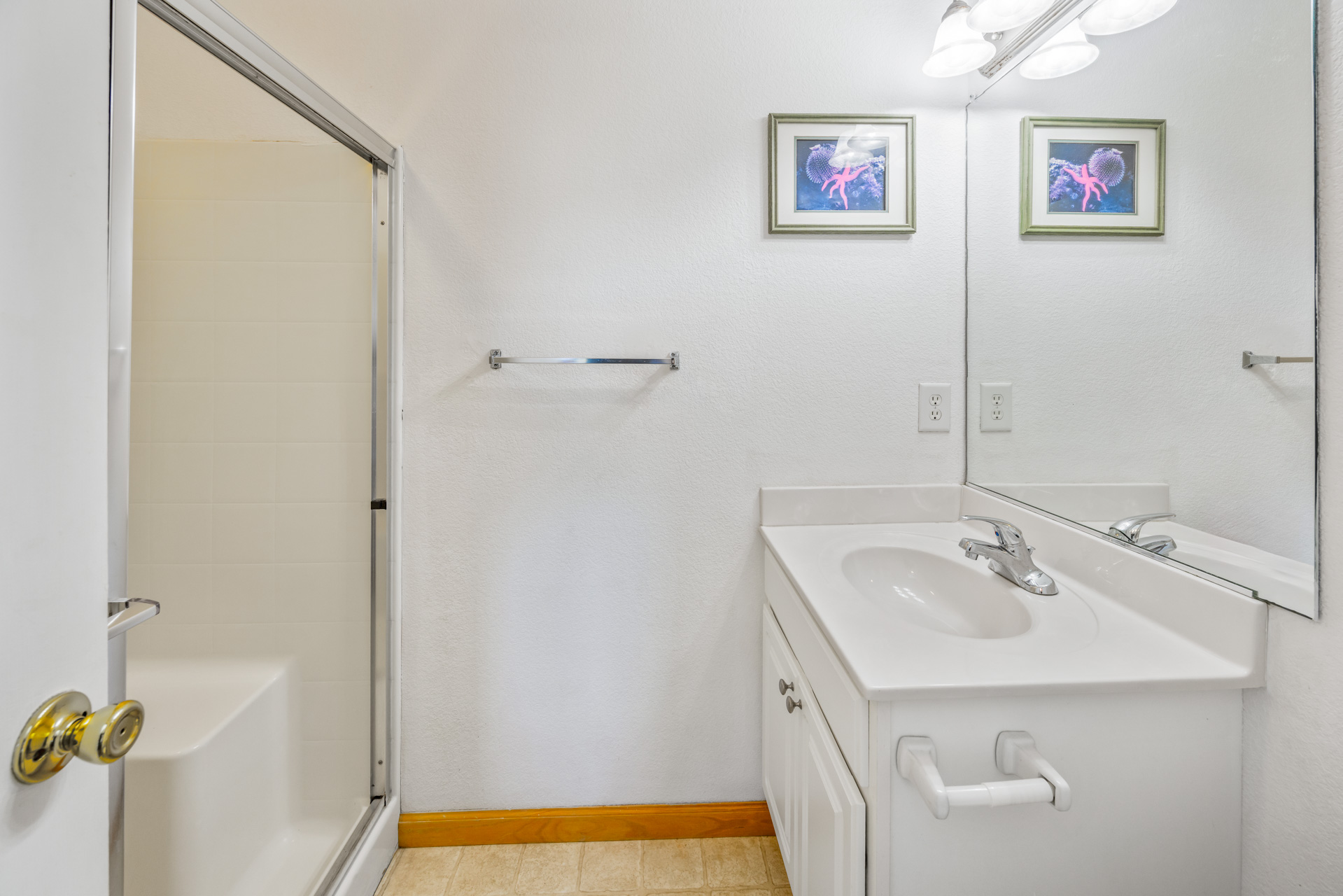 Surf Or Sound Realty 727 Knights In Salvo Bedroom 2 3