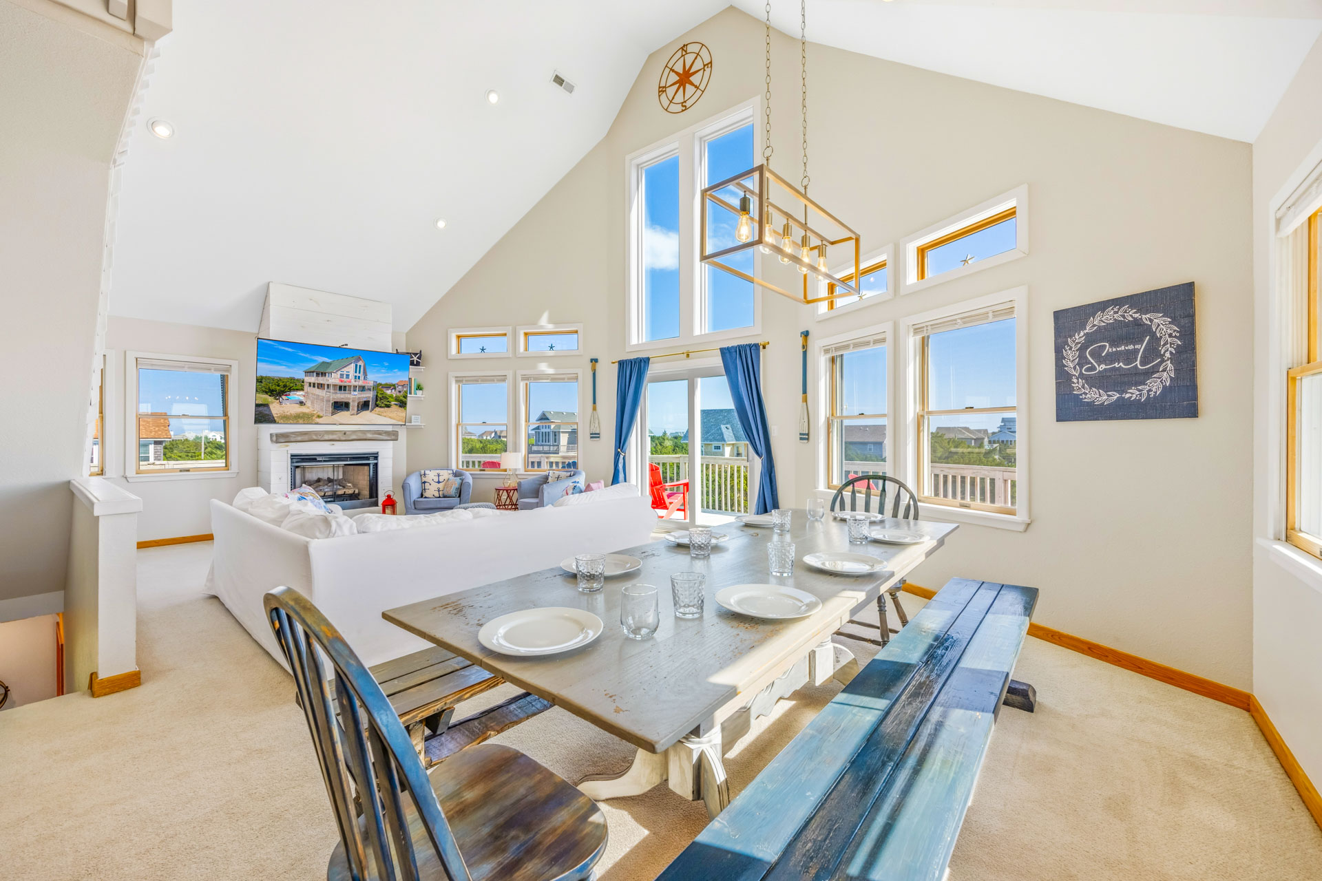 Surf Or Sound Realty 915 Smores And Shores Dining Area 4