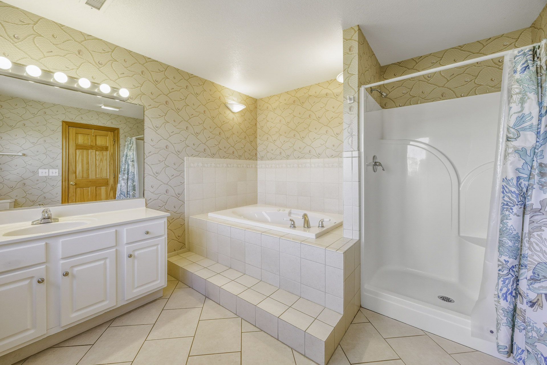 Surf Or Sound Realty 812 Lucille's Board Shack Bedroom 3 3