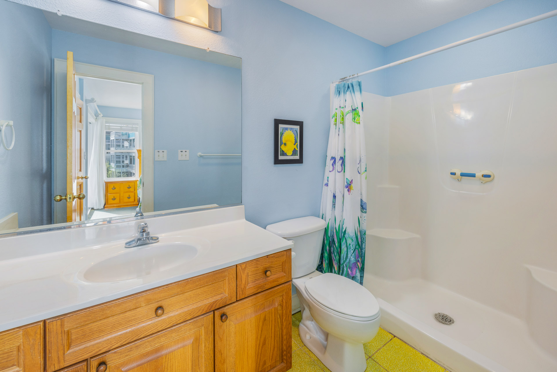 Surf Or Sound Realty 595 Tropical Paradise Bedroom 5 2