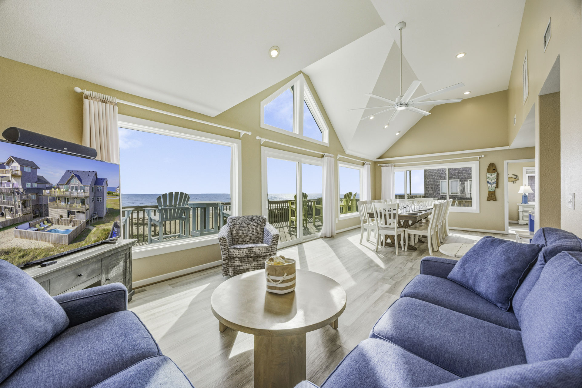 Surf Or Sound Realty 920 Leave Of Absence Great Room 4