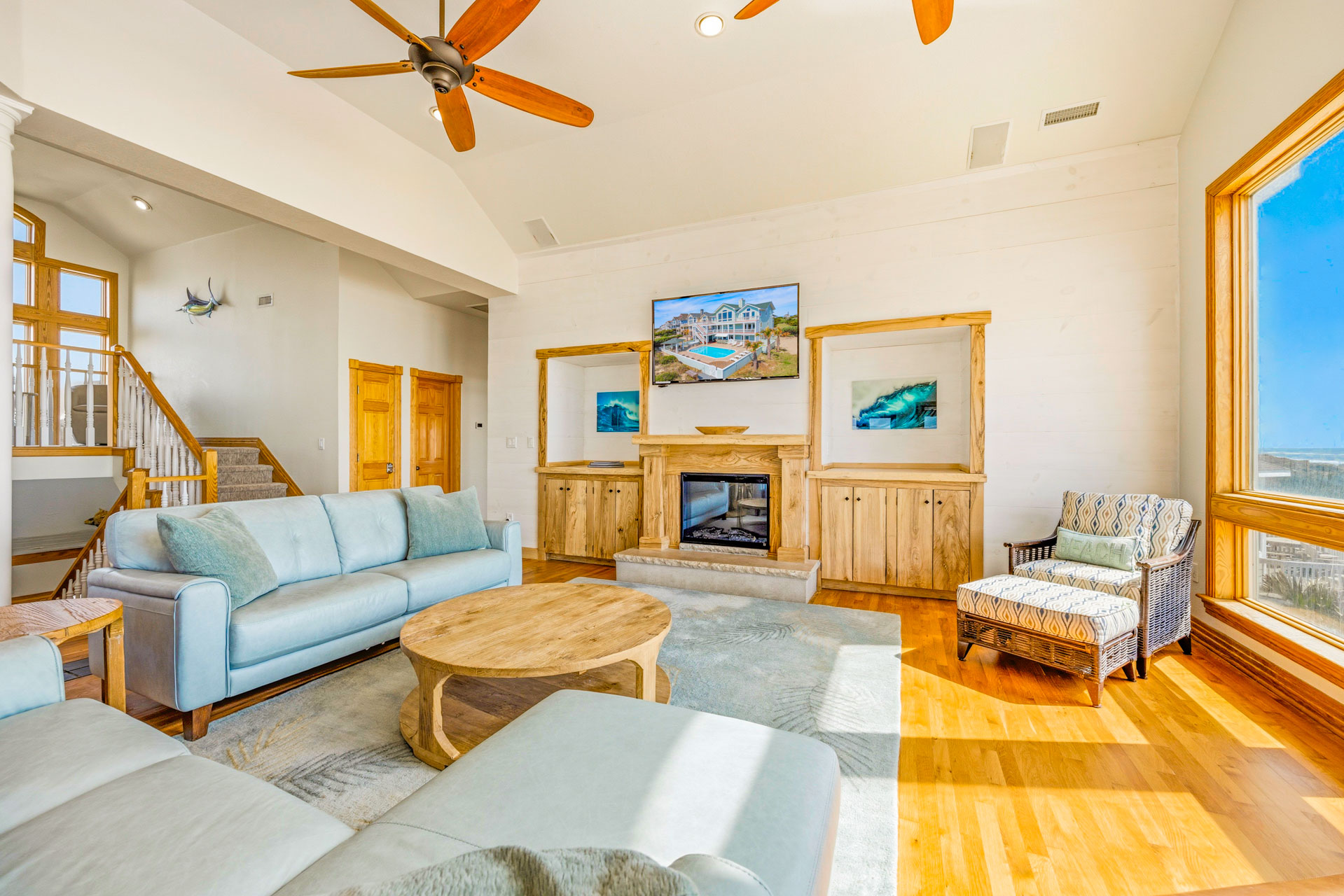 Surf Or Sound Realty 1126 Splash Landing Great Room 4