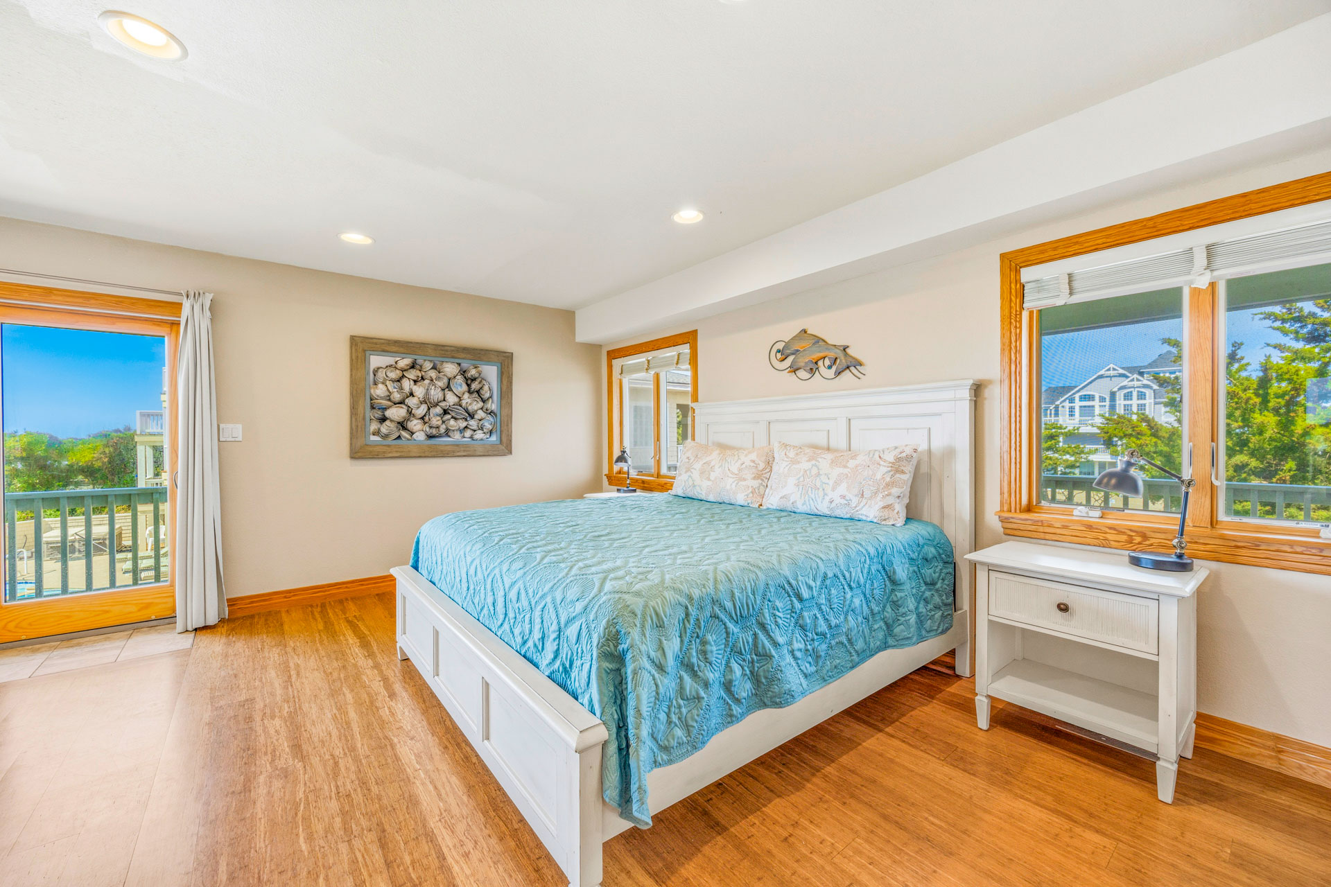 Surf Or Sound Realty 1126 Splash Landing Bedroom 3 1