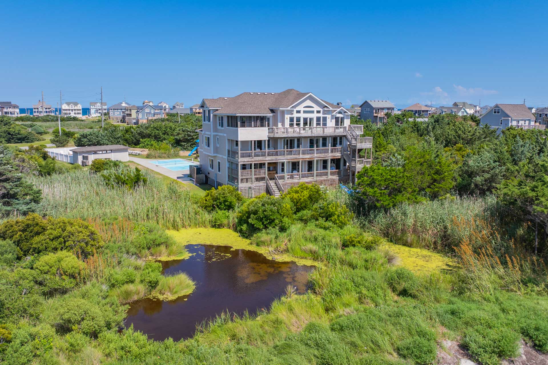 Surf Or Sound Realty 566 La Familia Exterior 10